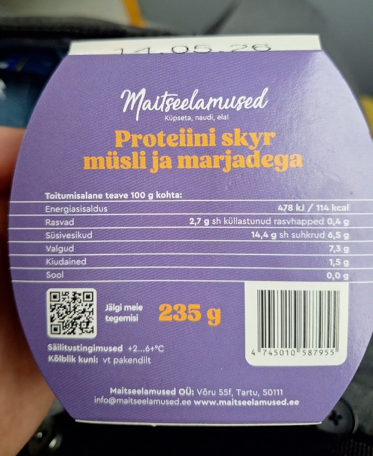 me by joel ostrat proteiini skyr müsli ja marjadega packshot
