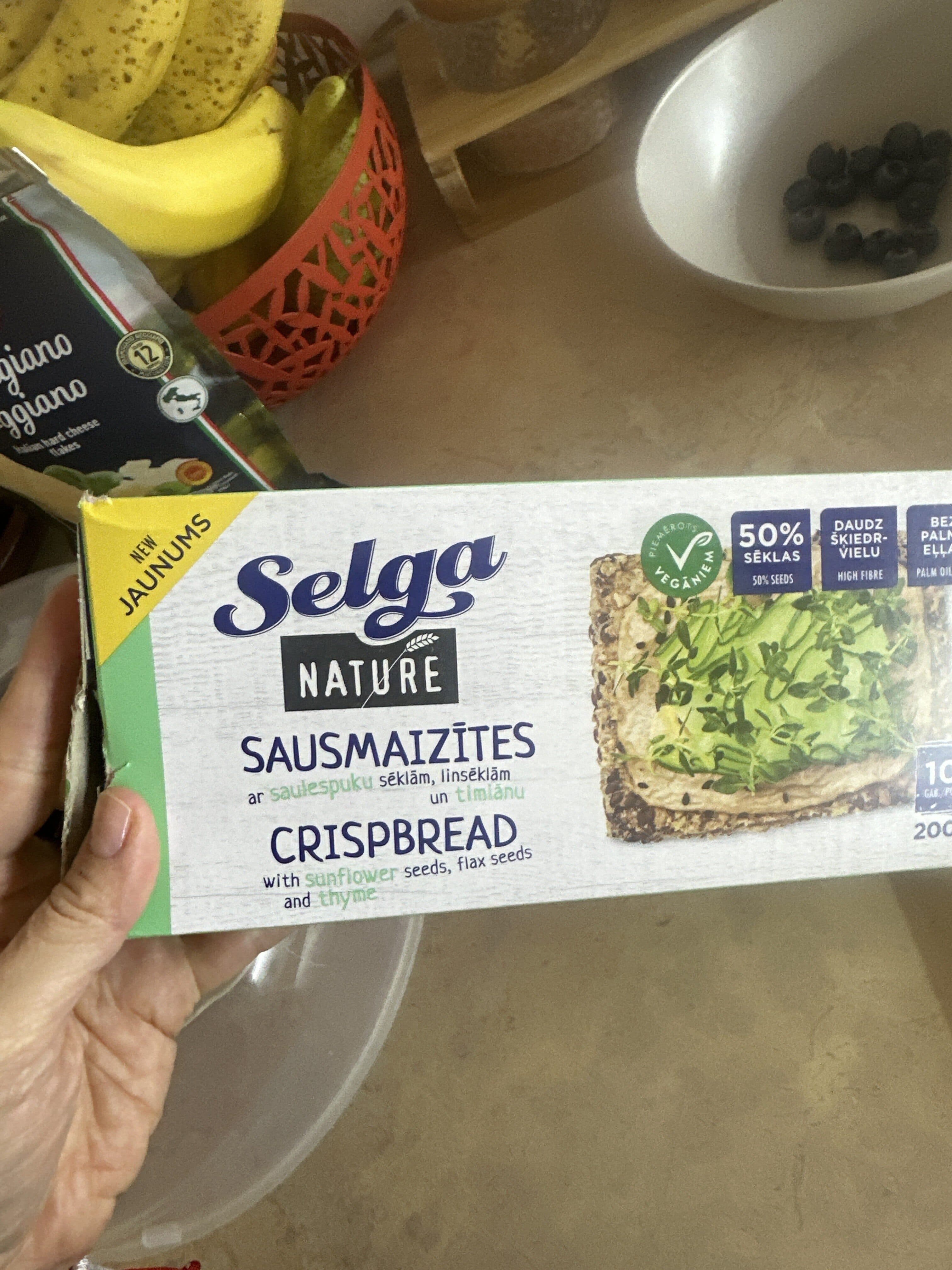 Selga Nature Crispbread With Sunflower Seeds, Flax Seeds And Thyme packshot