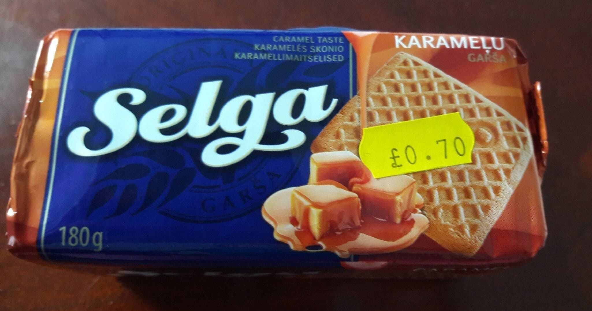 Selga Selga packshot