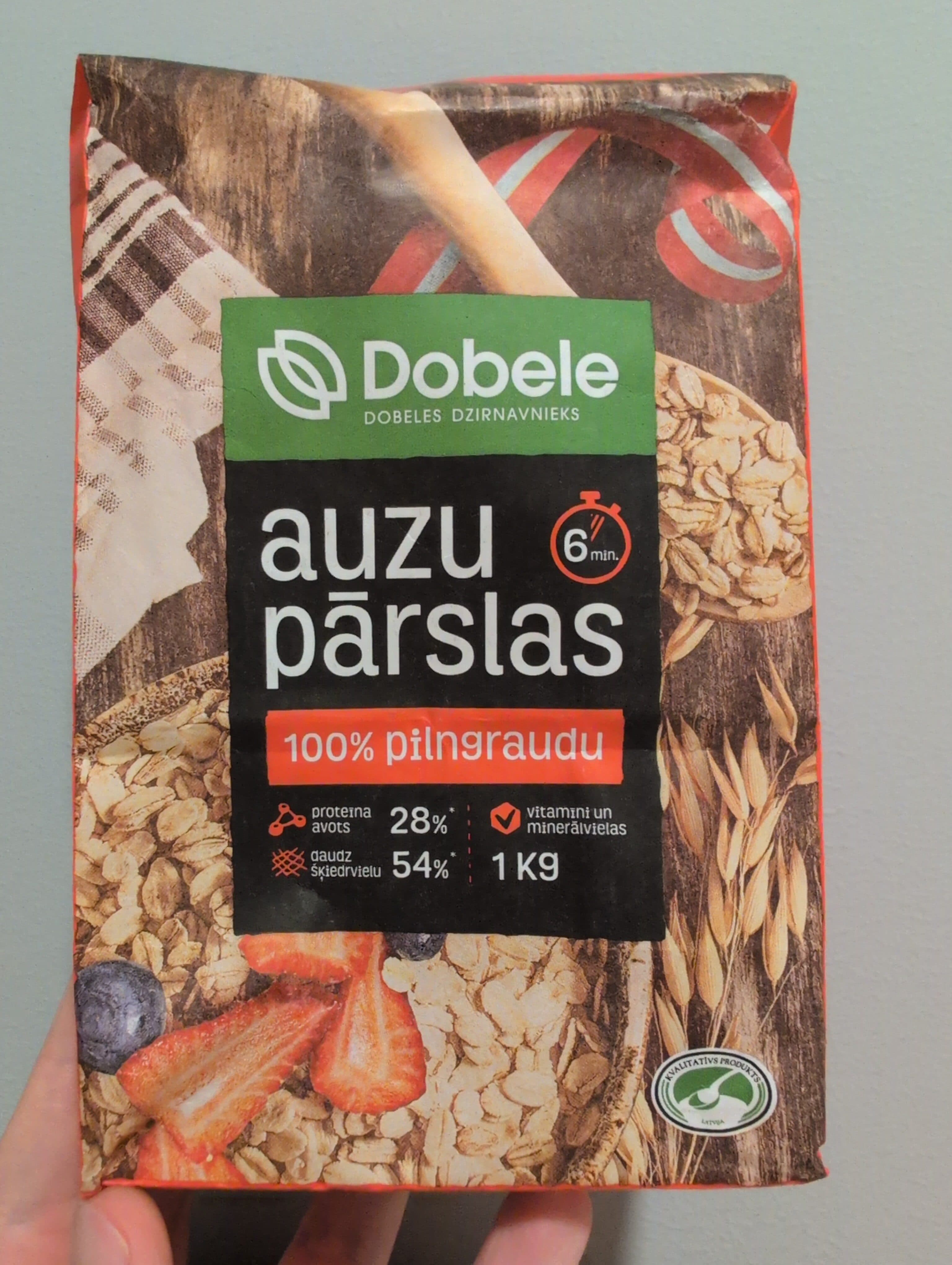 Dobele Whole-grain Oat flakes packshot