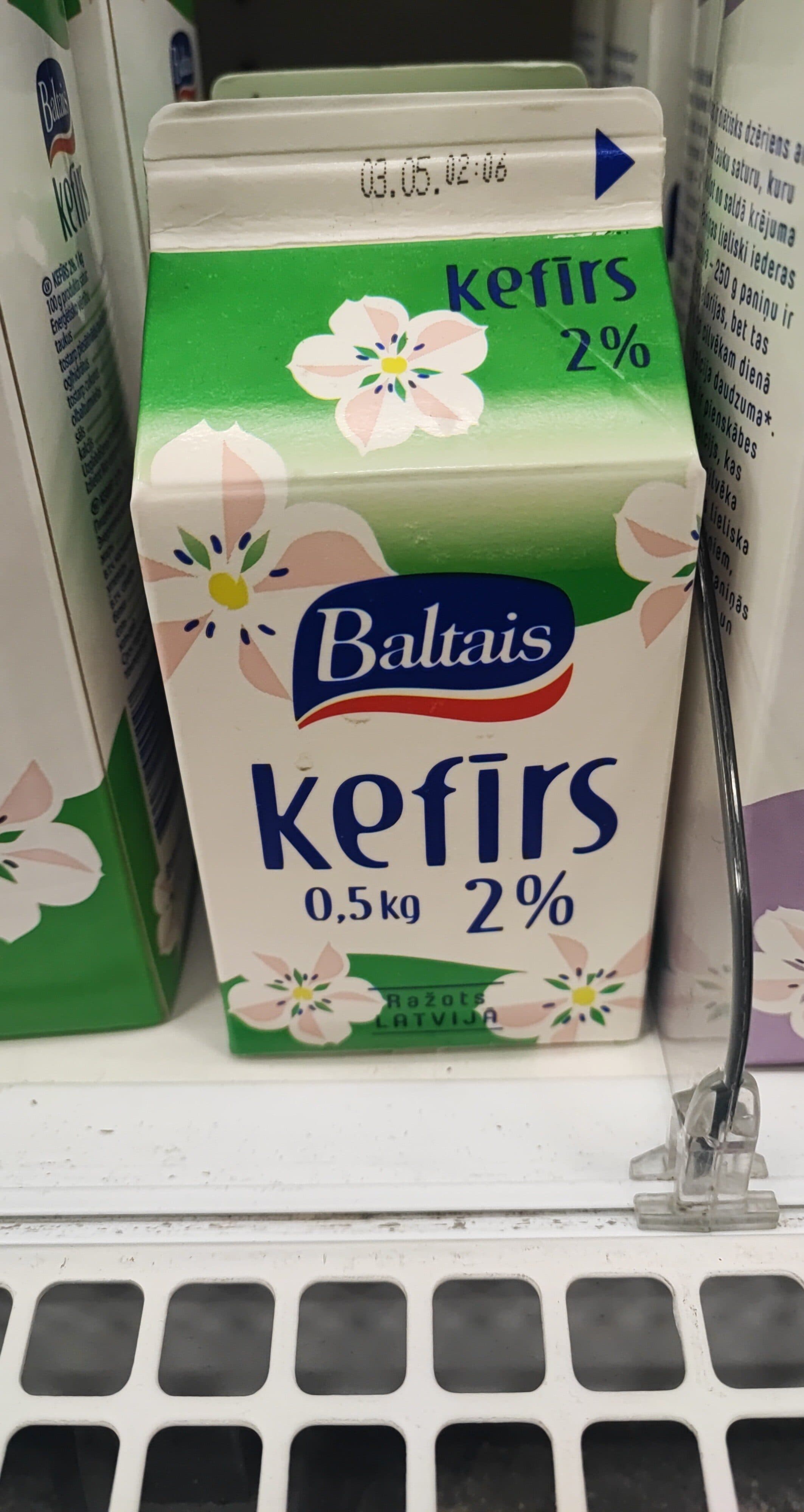 kefīrs Baltais 0.5l packshot