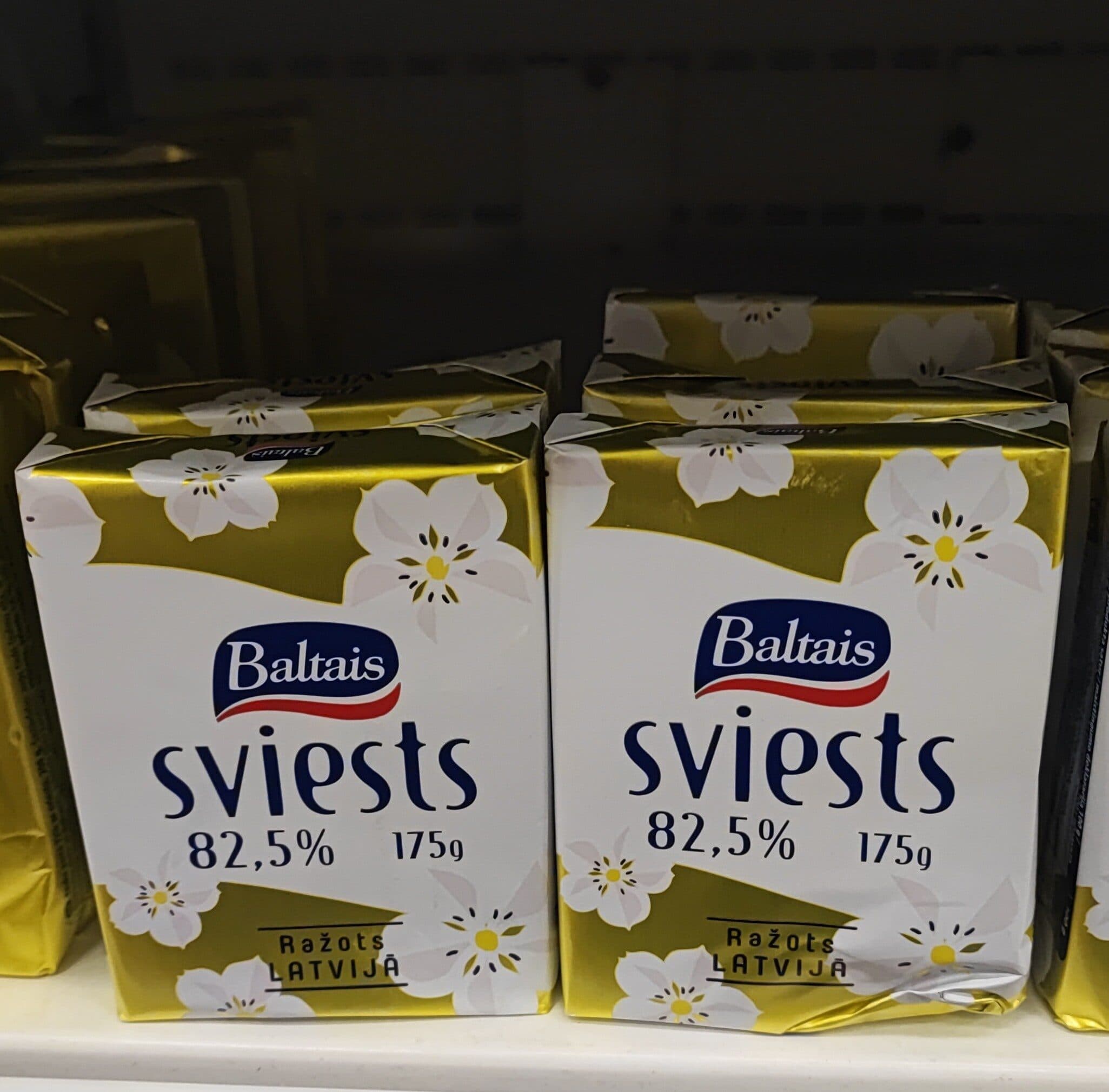 Baltais product packshot