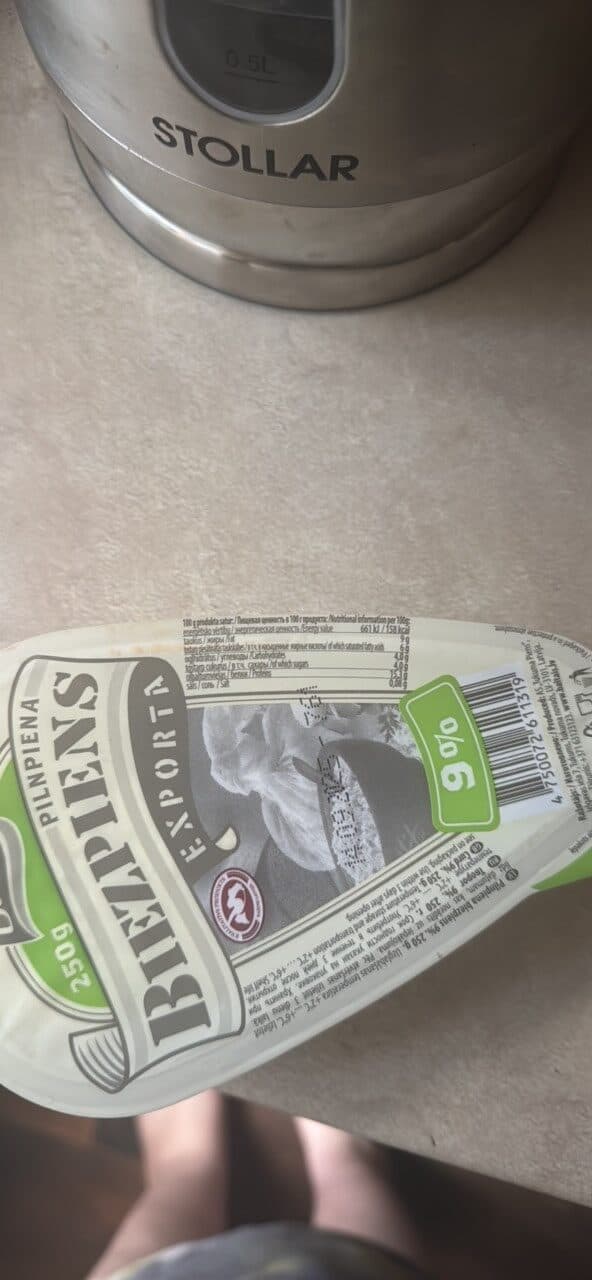 Baltais Bezpieka 9 packshot