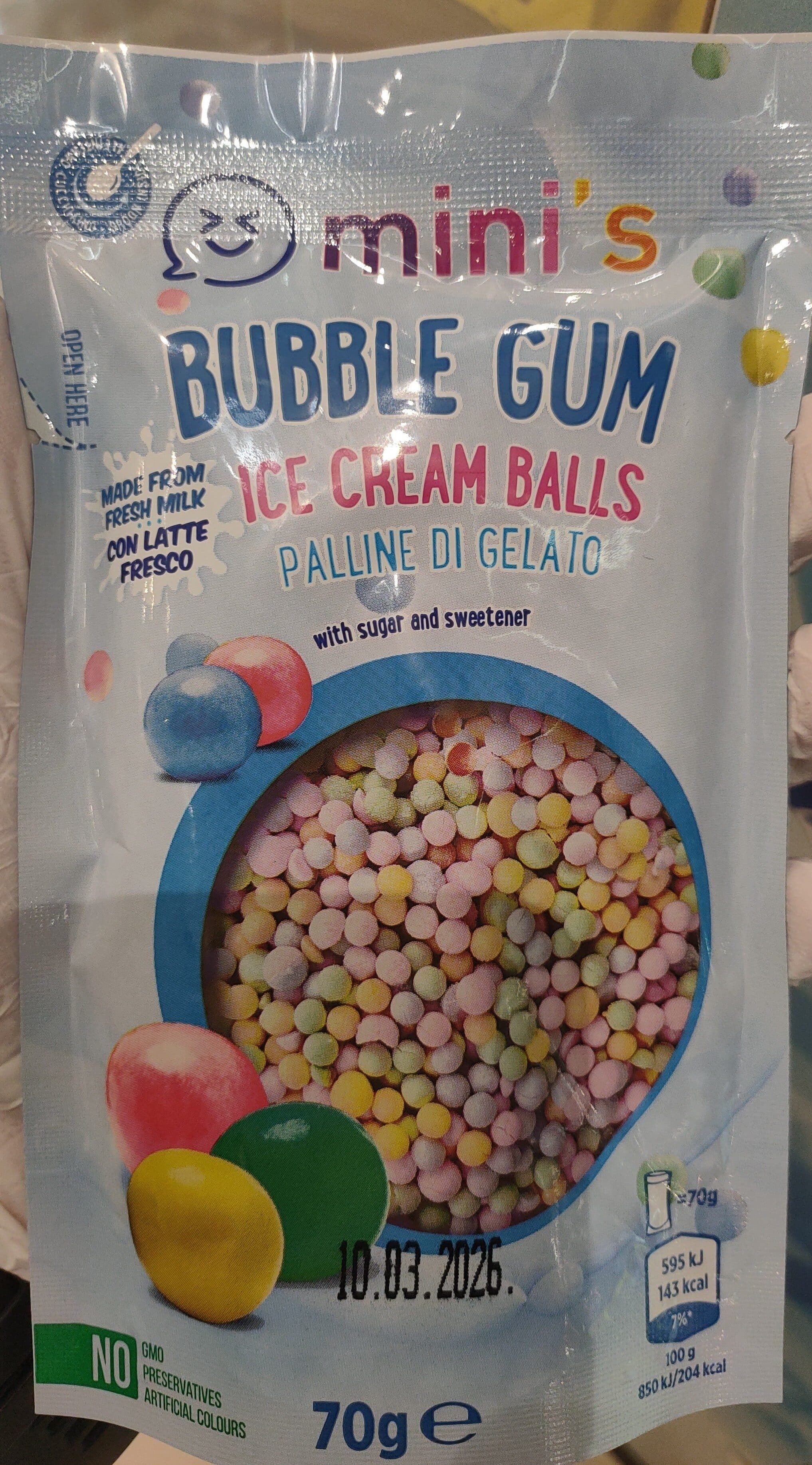 mini bubble gum ice cream imp packshot
