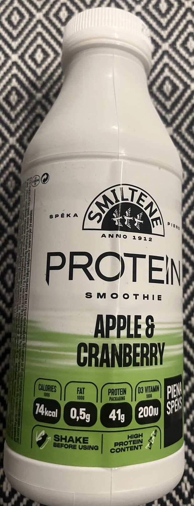 SMILTENE PROTEIN SMOOTHIE APPLE & CRANBERRY packshot