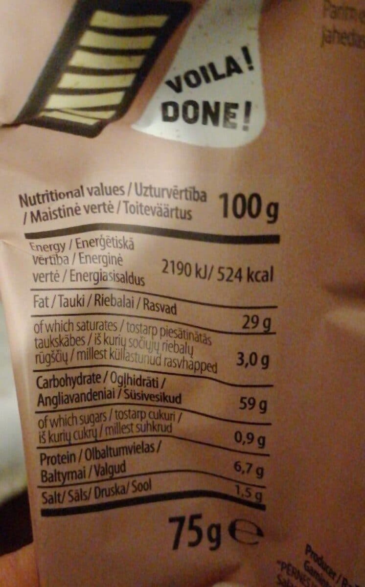 Long chips Long chips packshot