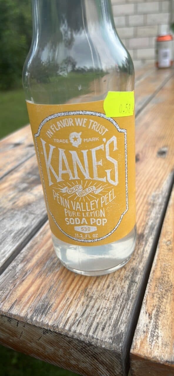 KANE'S Pure lemon soda pop packshot