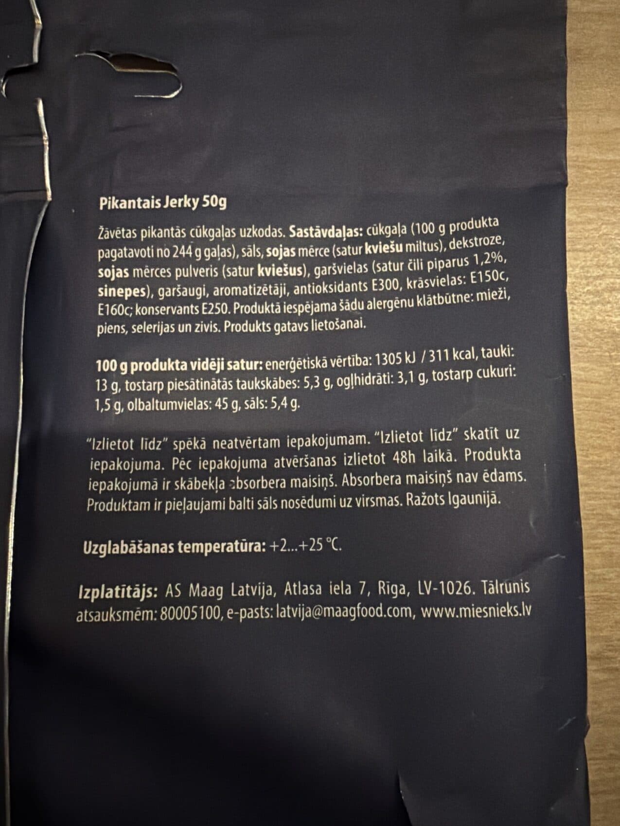 Riga's Miesnieks Pikantais Jerky packshot