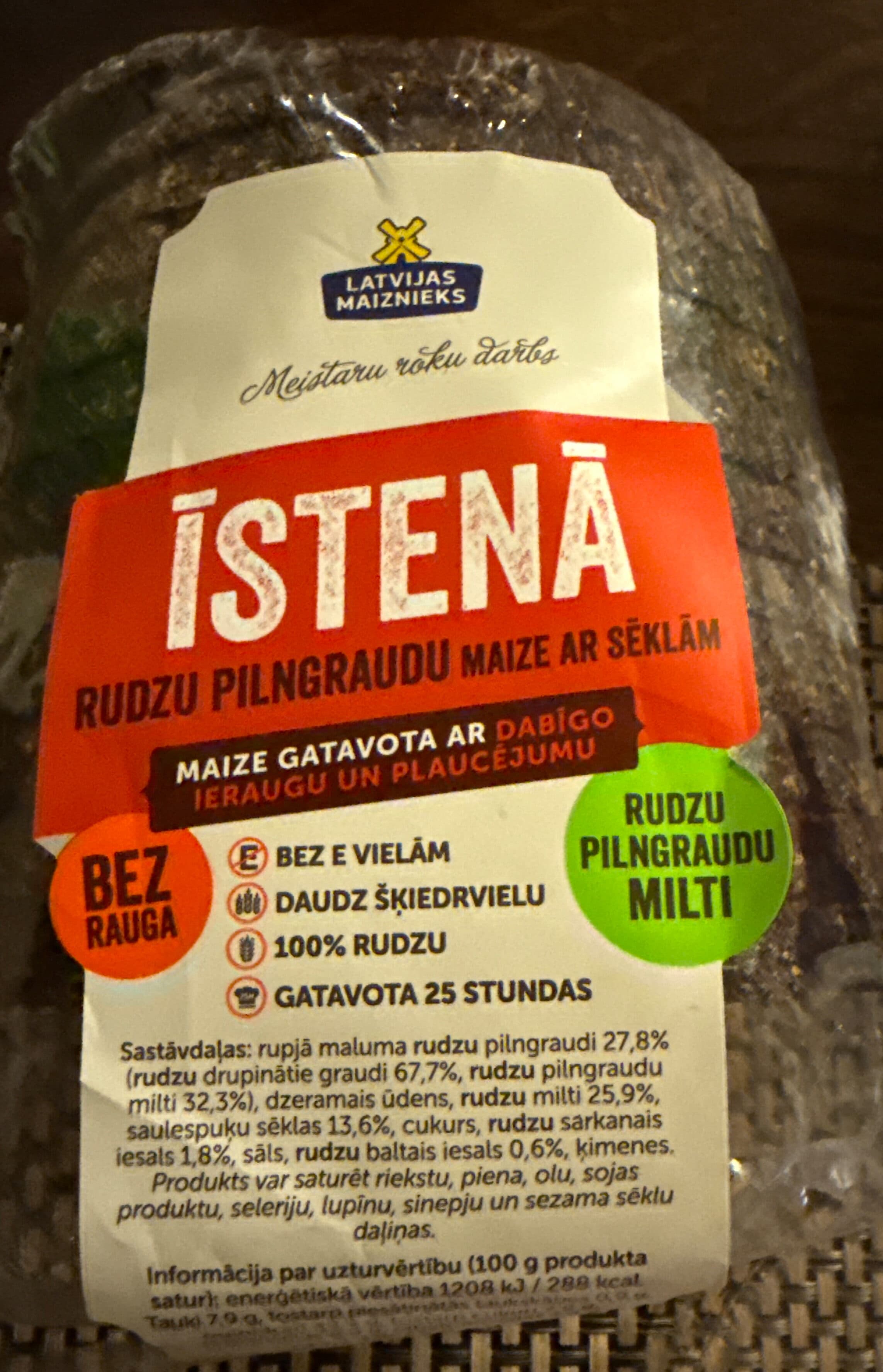 Latvijas Maiznieks Real rye whole grain bread with seeds packshot