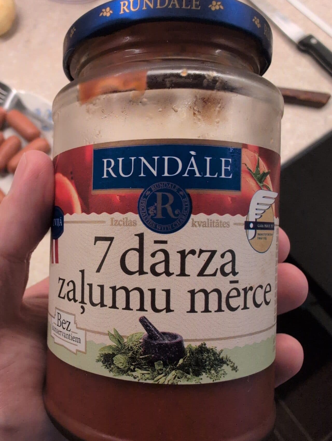 Rundāle 7 dārza zaļumu mērce packshot