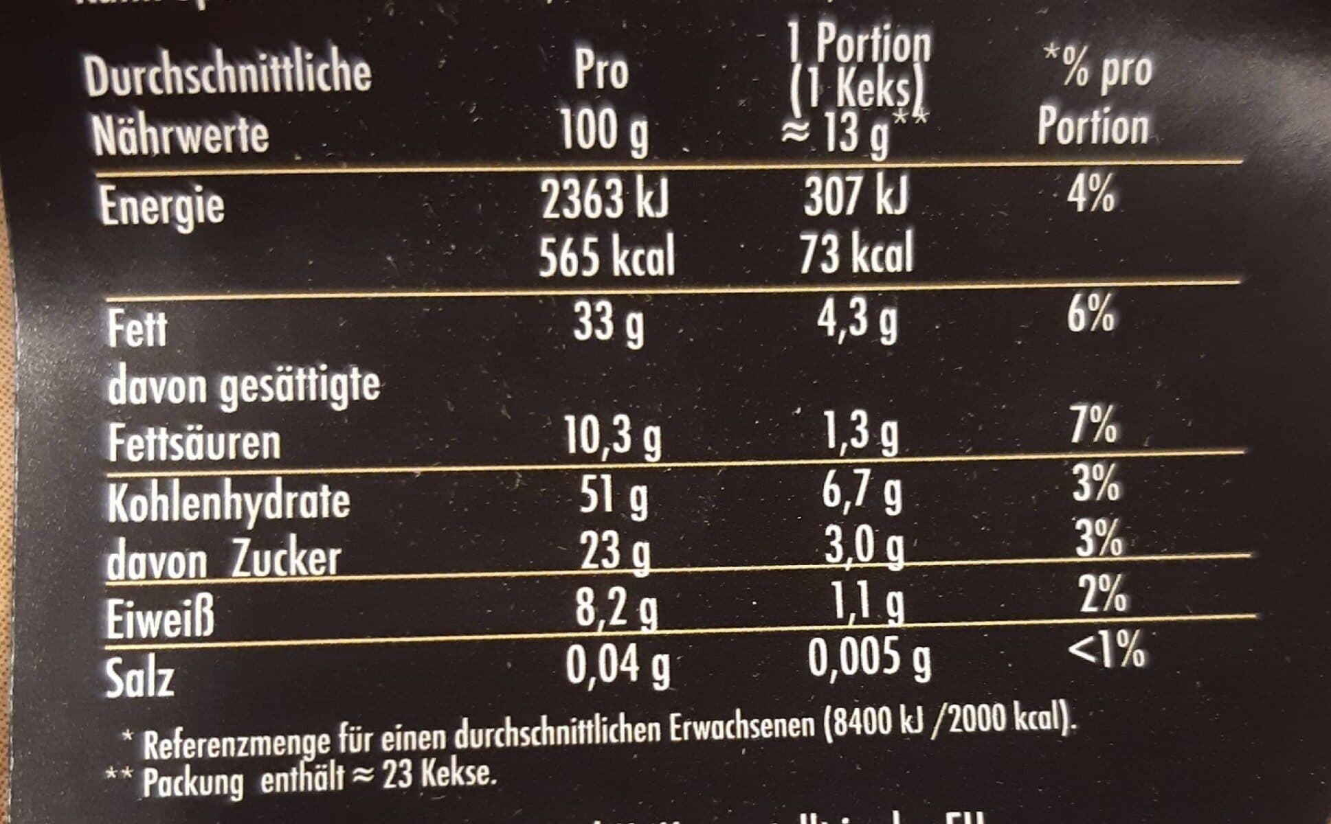 Flora Haferflocken-Kekse mit Kokosnuss-Chips packshot