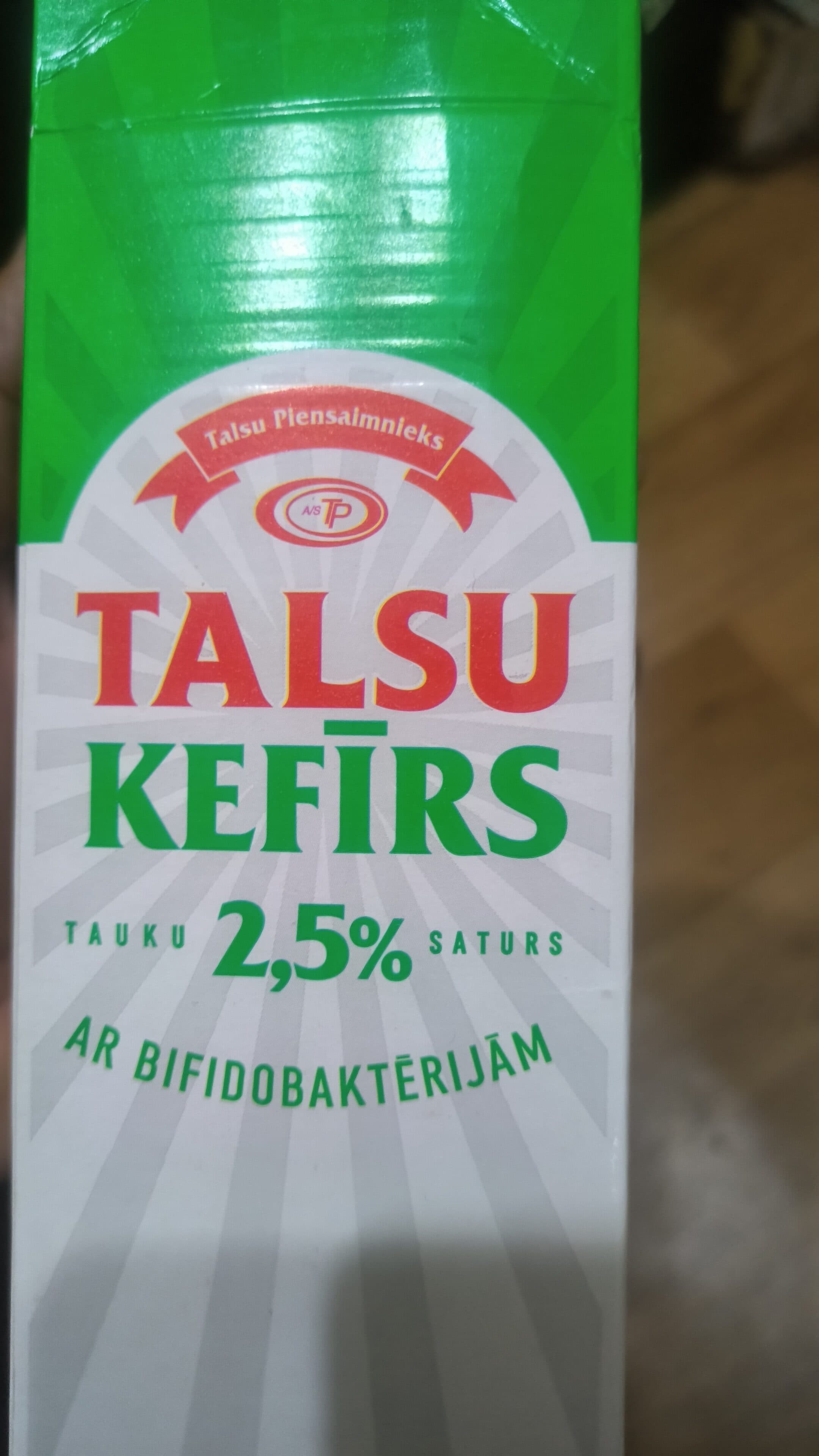 Talsu Piensalmnieks Talsu Kefīrs packshot