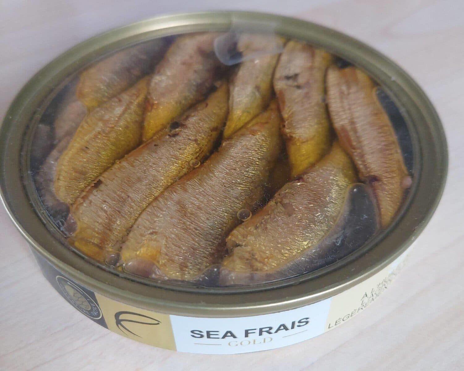 Sprats packshot