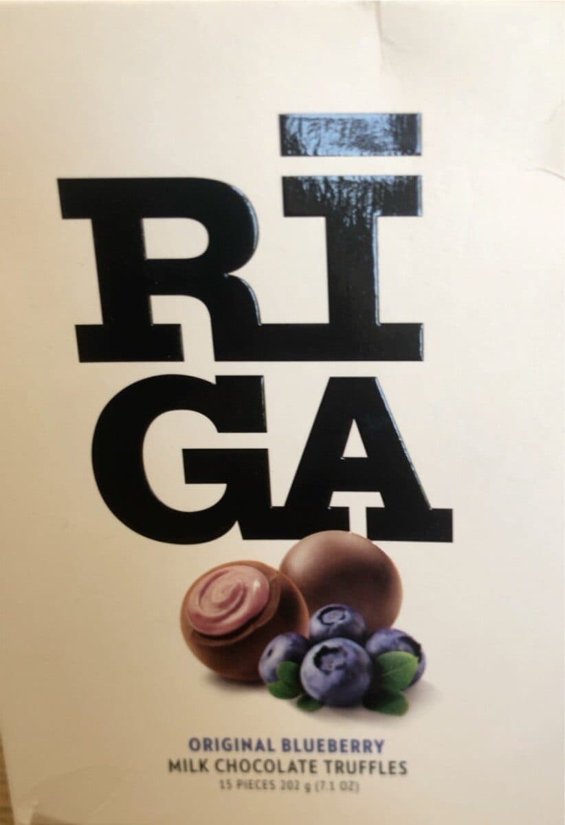 Pūre Milk chocolate truffles packshot
