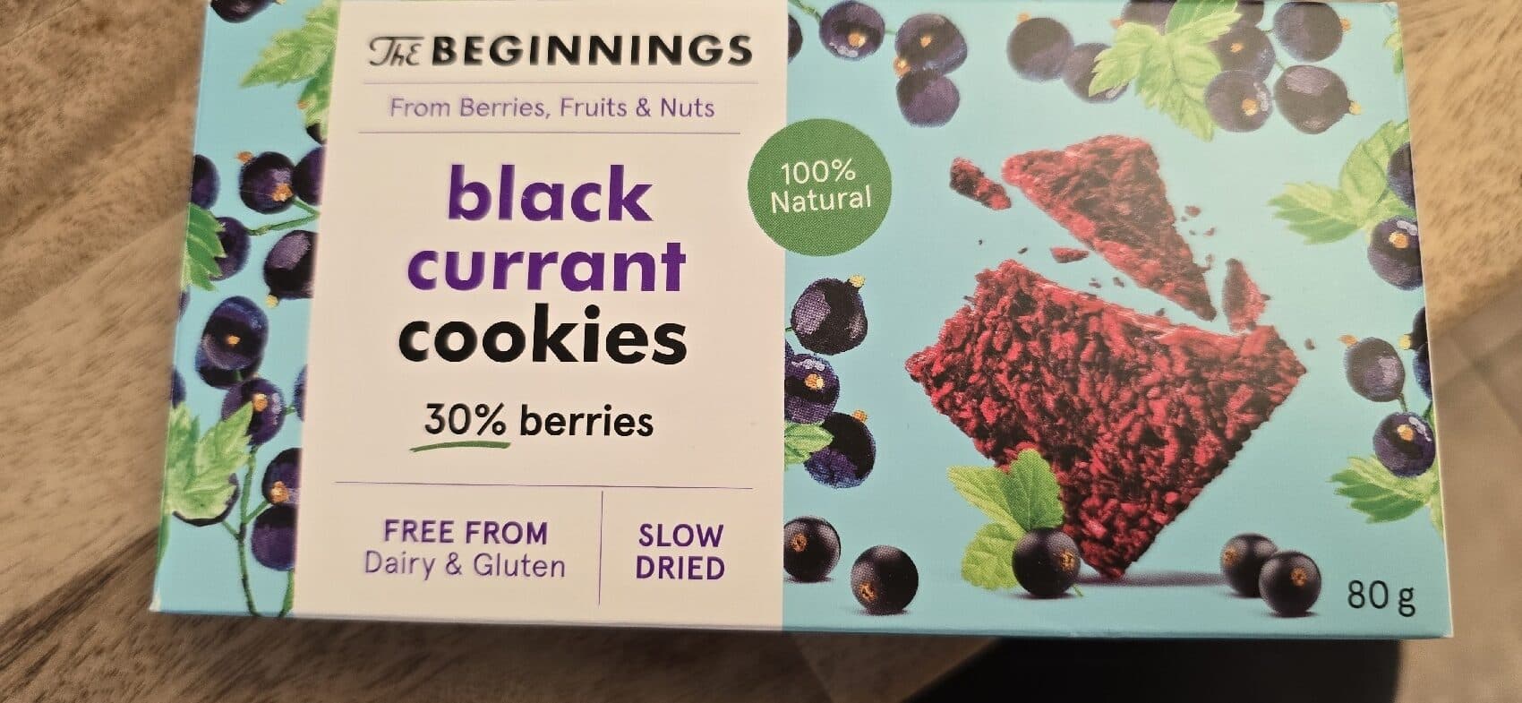 The Beginnings BLACKCURRANT COOKIES packshot