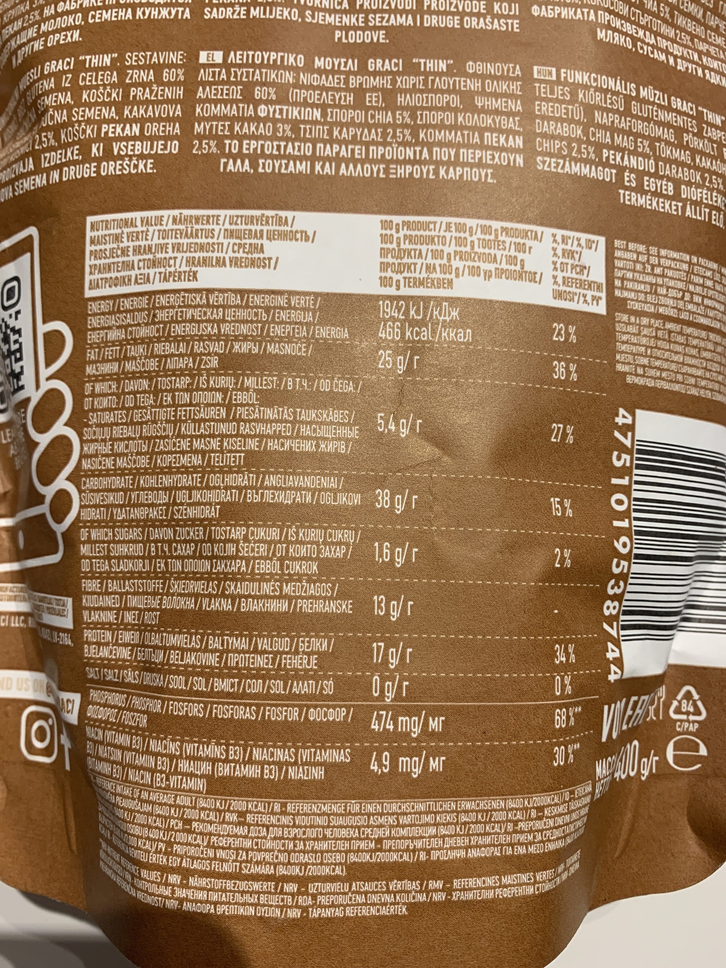 graci CACAO, COCONUT & CHIA SEEDS MUESLI packshot