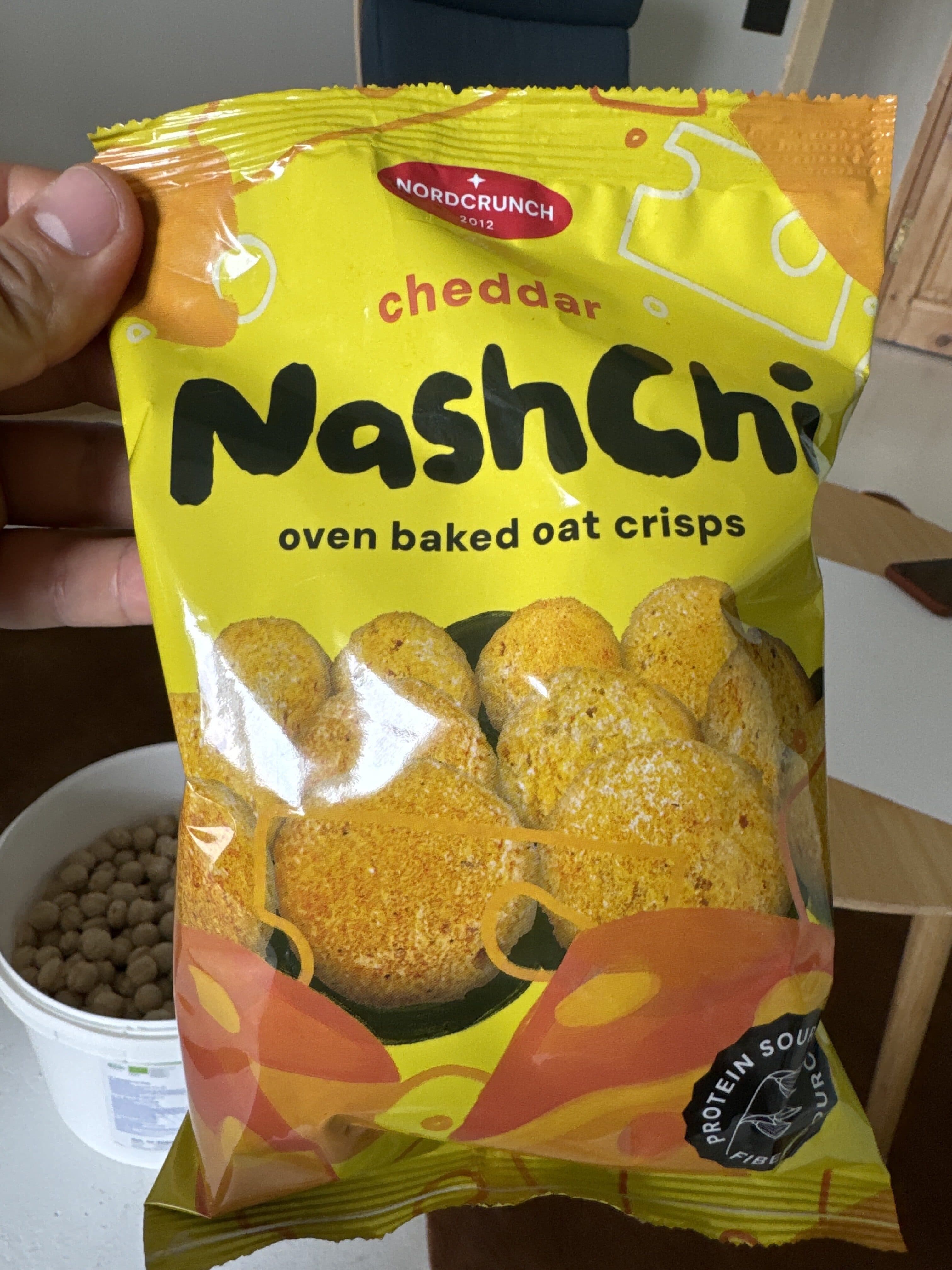 Nashchi Cheddar Cheese Chips packshot