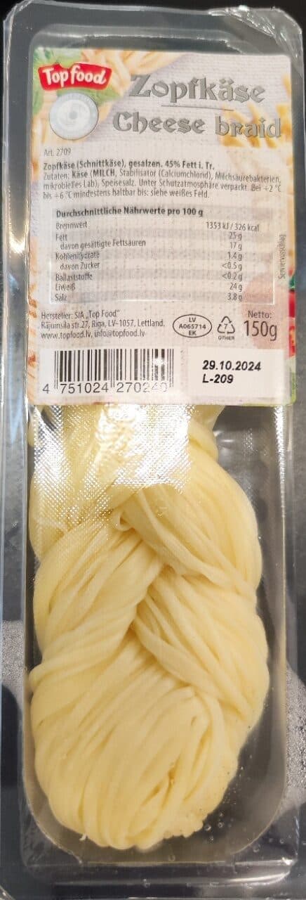 Top food Zopfkäse Cheese braid packshot