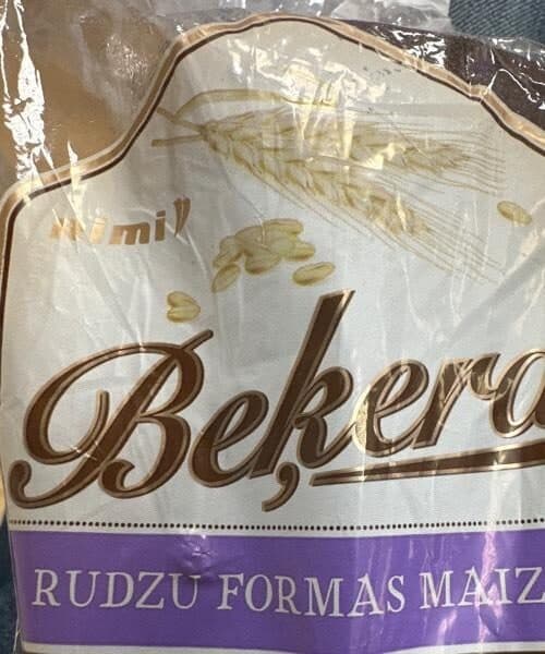Beķera Rudzu formas maize packshot