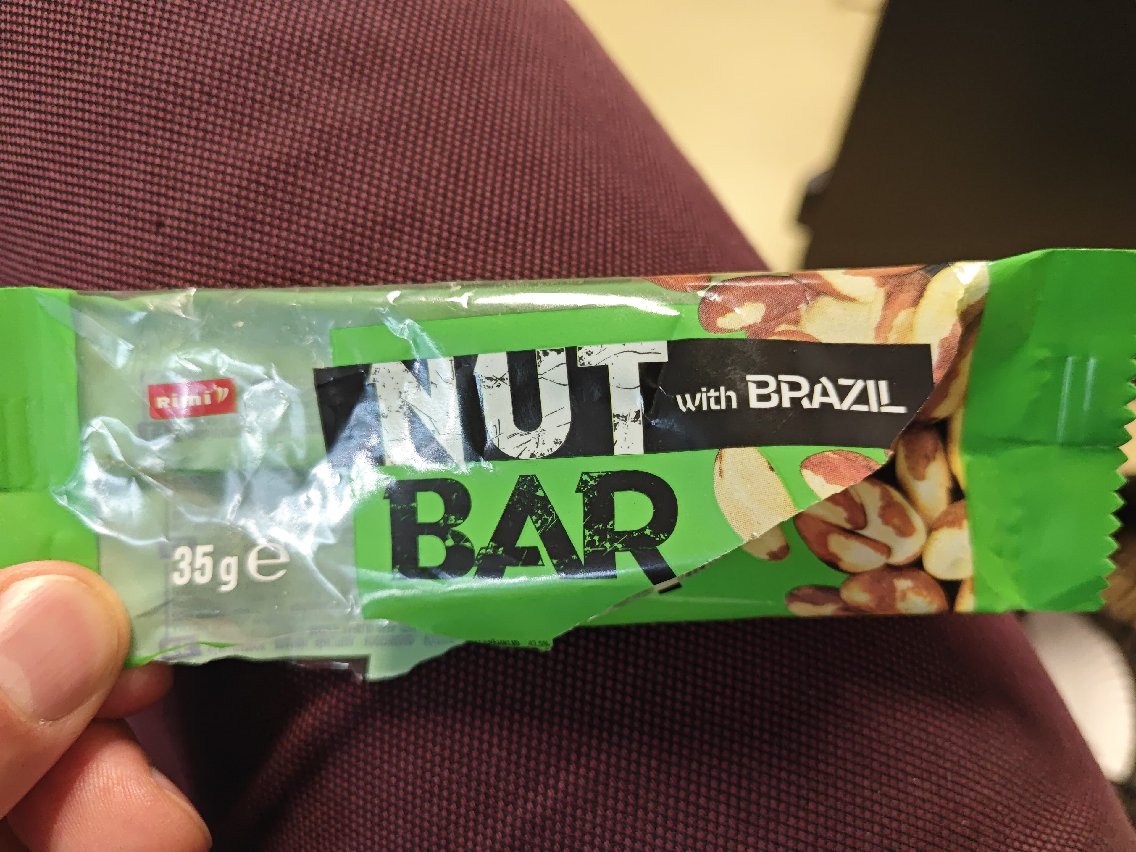 Rimi Nut Bar with Brazil packshot