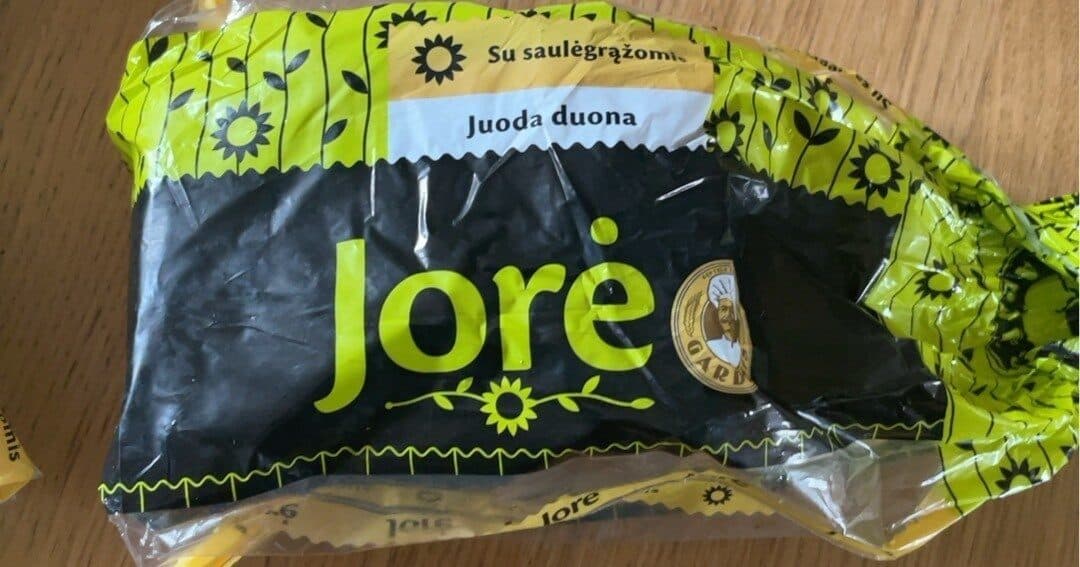 Jorė Jore dark bread packshot