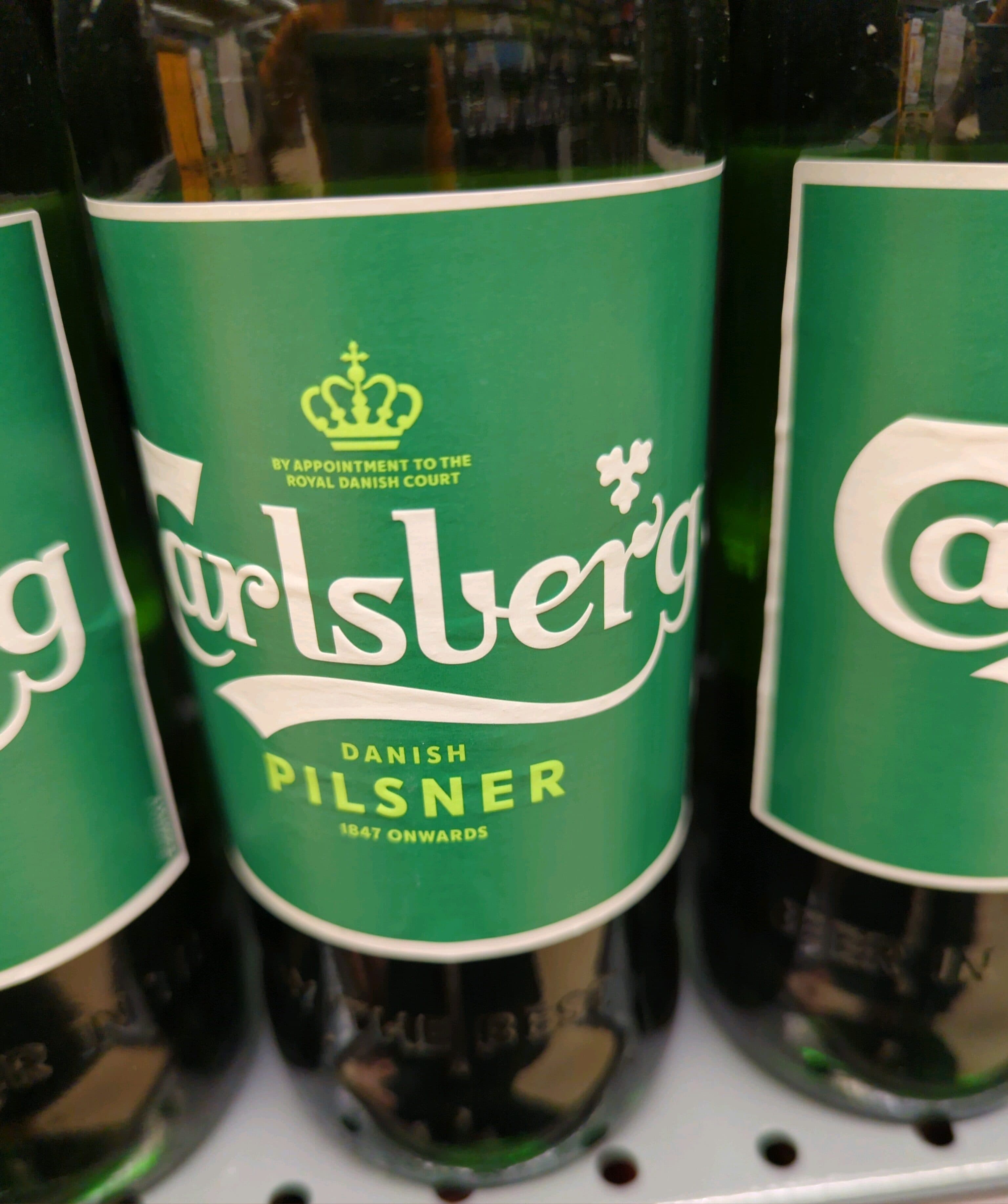 Carlsberg Carlsberg danish pilsner packshot