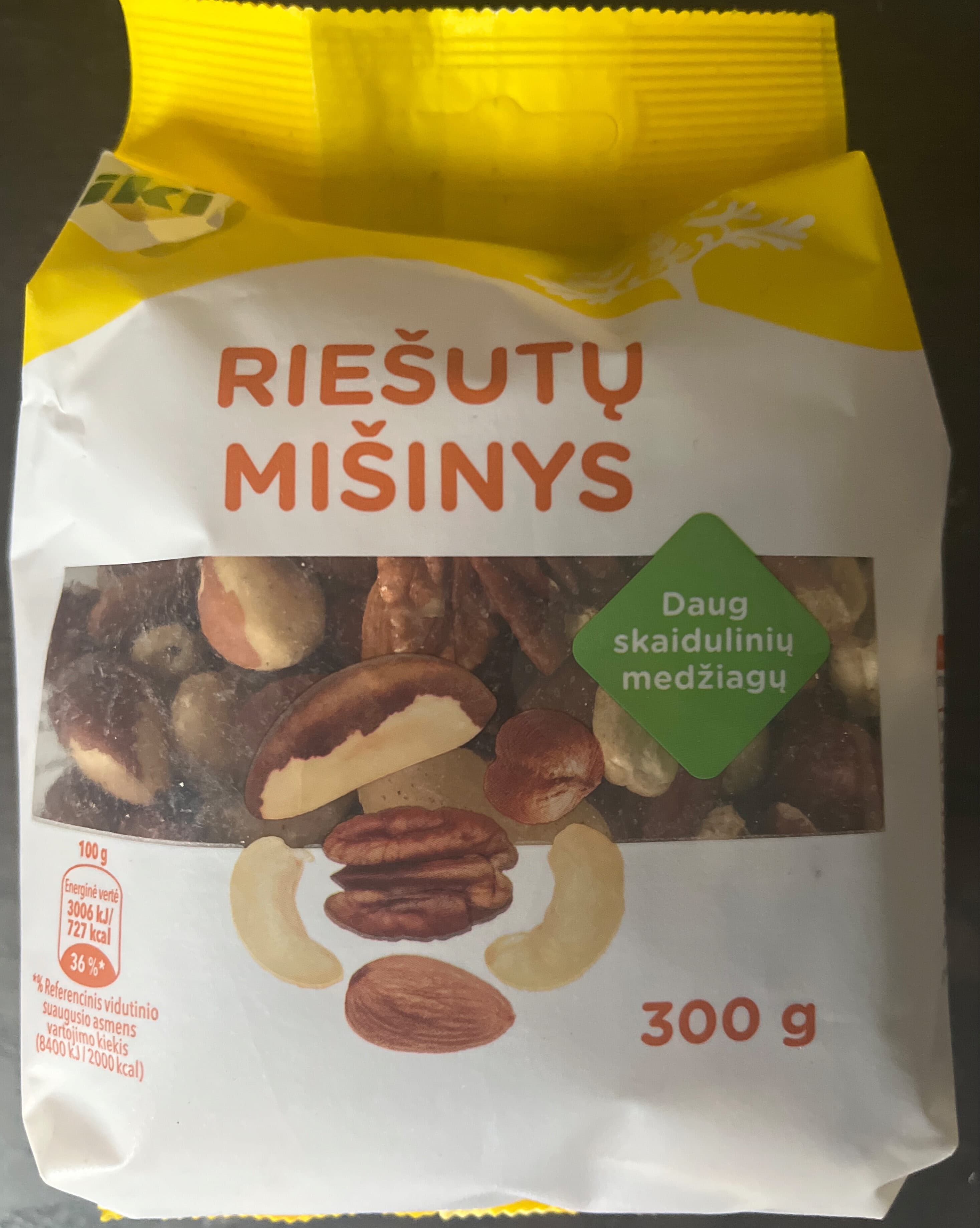 IKI Nut mixture packshot