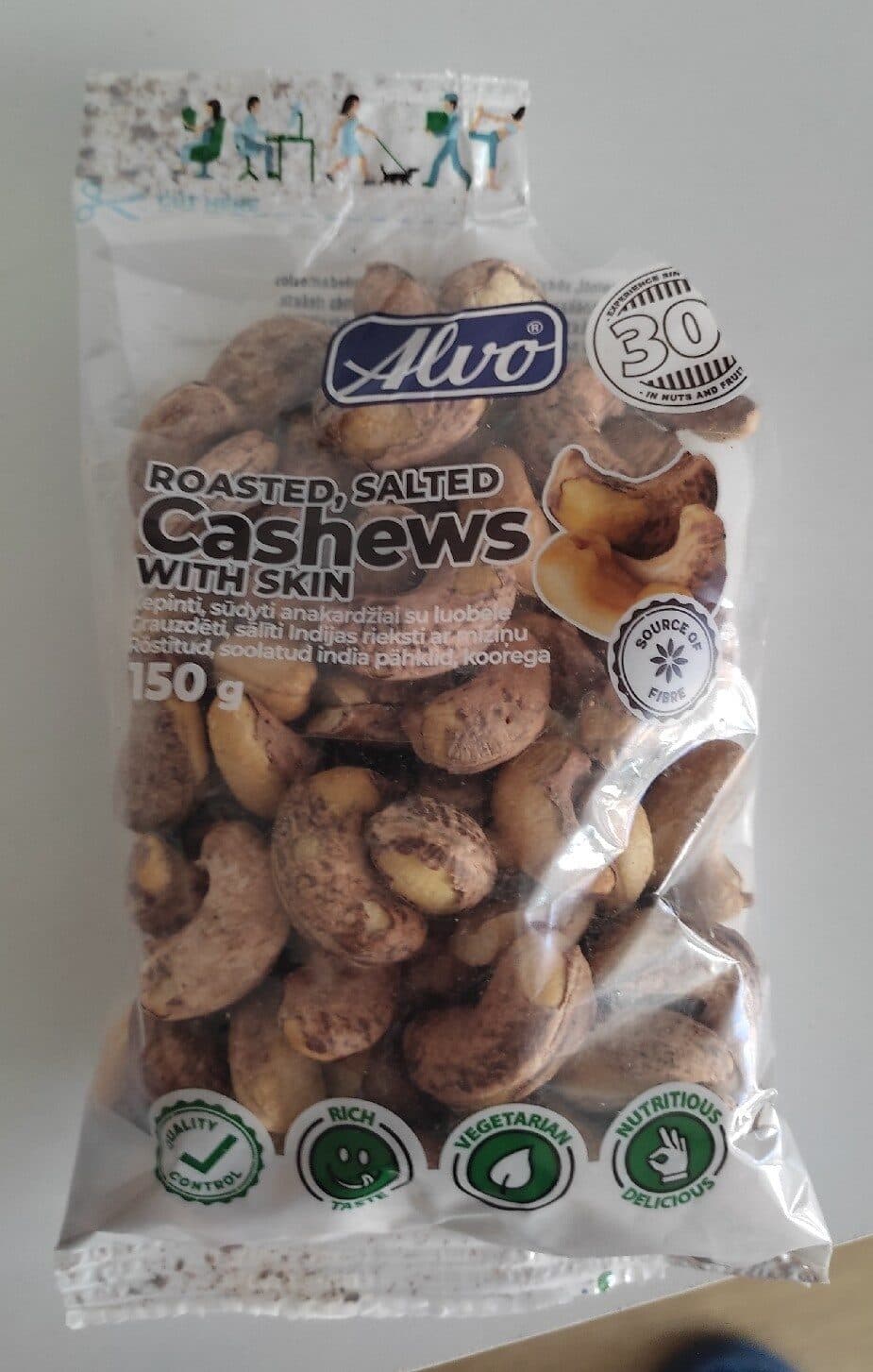 Alvo Crashews With Skin. Roasted, Salted packshot