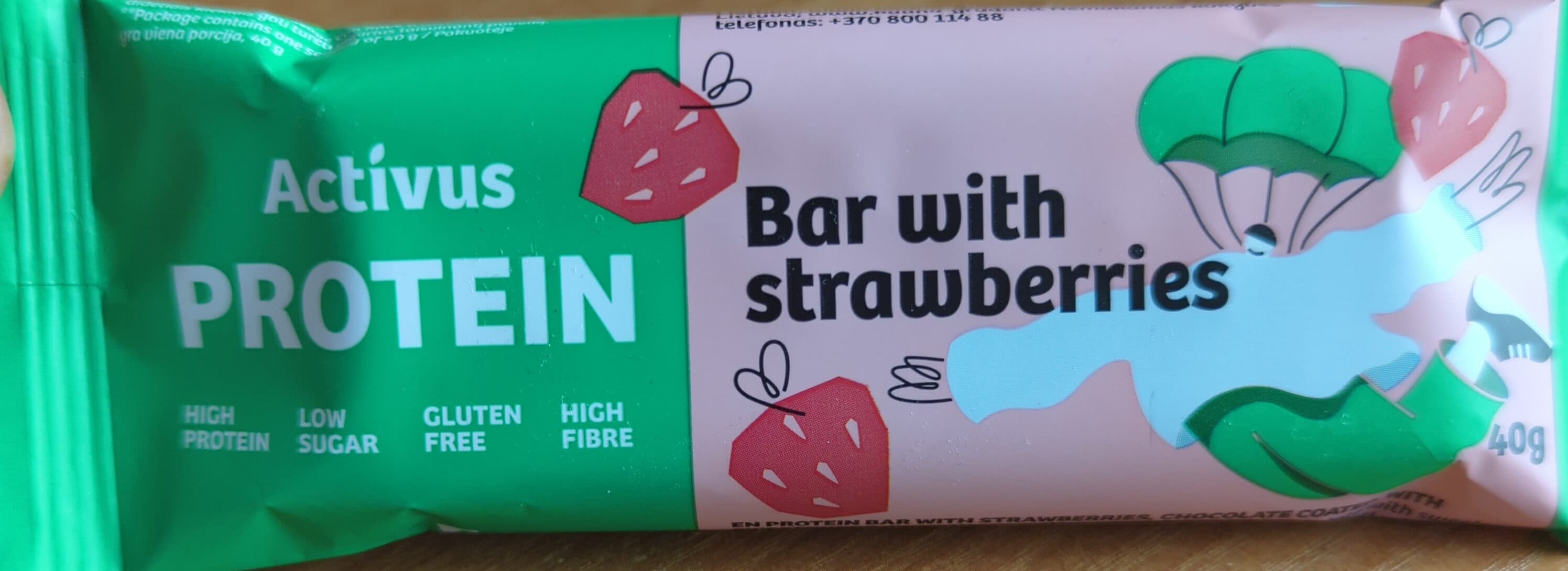 Activus Protein Bar With Strawberries packshot