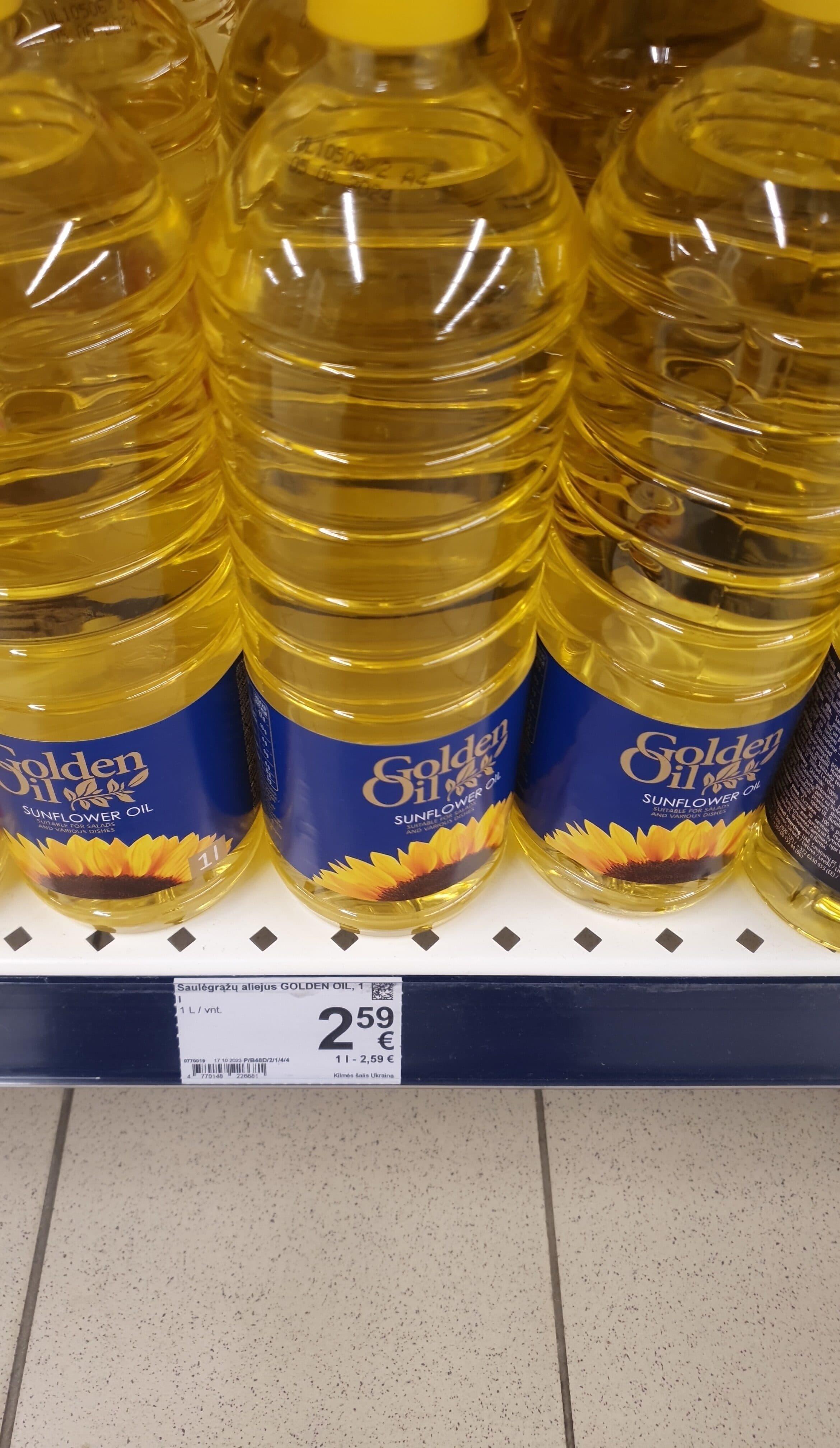 Aliejus golden packshot