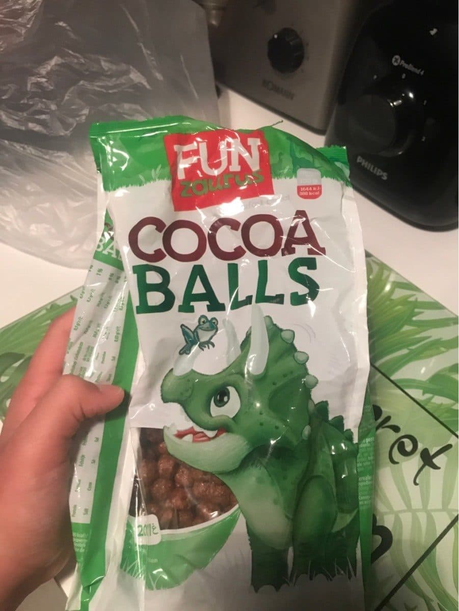 Cocoa balls packshot