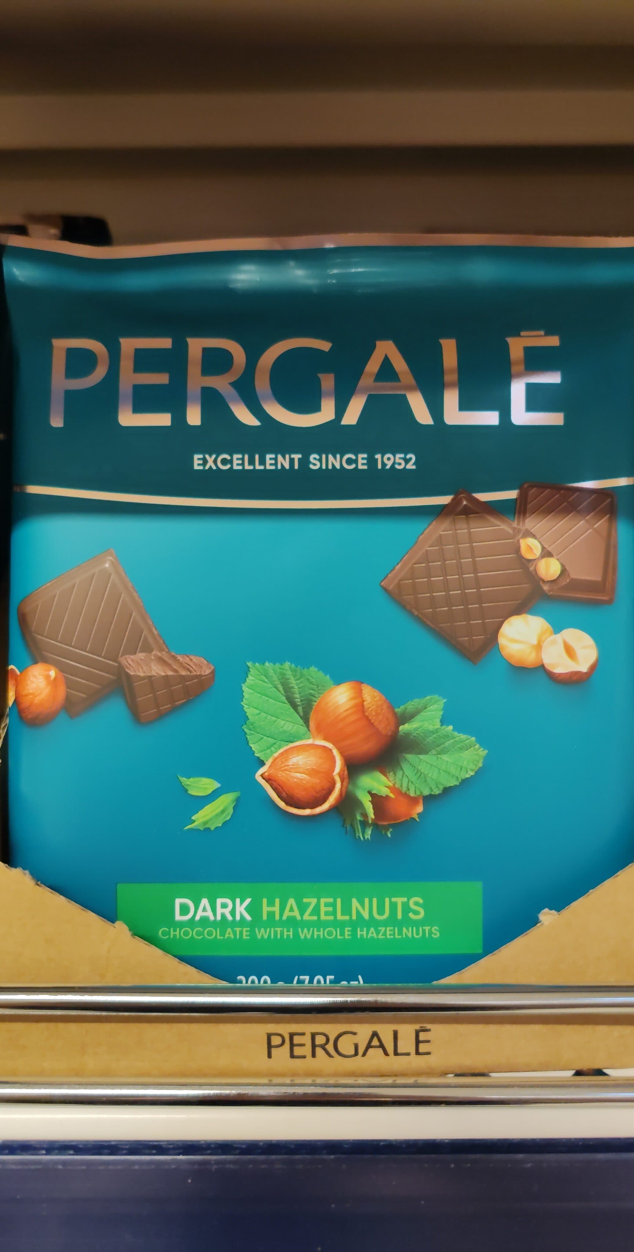 Pergale Dark Hazlenuts Chocolate packshot