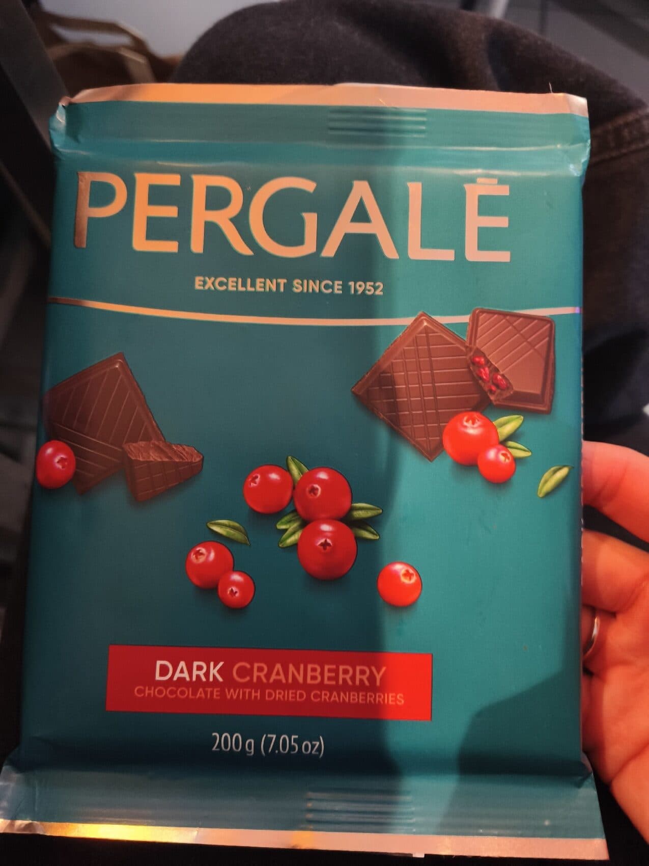 Pergale Dark Cranberry packshot
