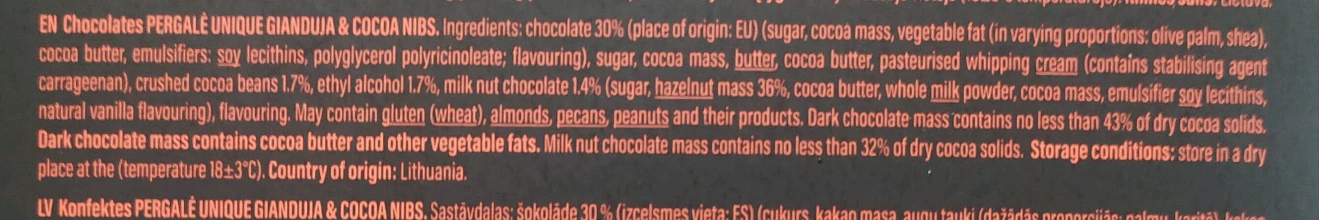 PERGALĖ UNIQUE GIANDUJA & COCOA NIBS packshot