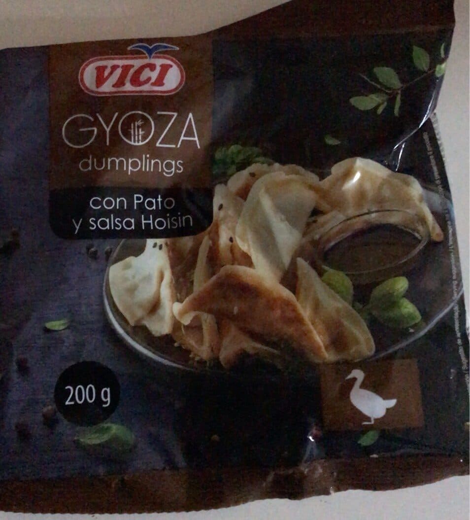 Viči GYOZAS dumplings packshot