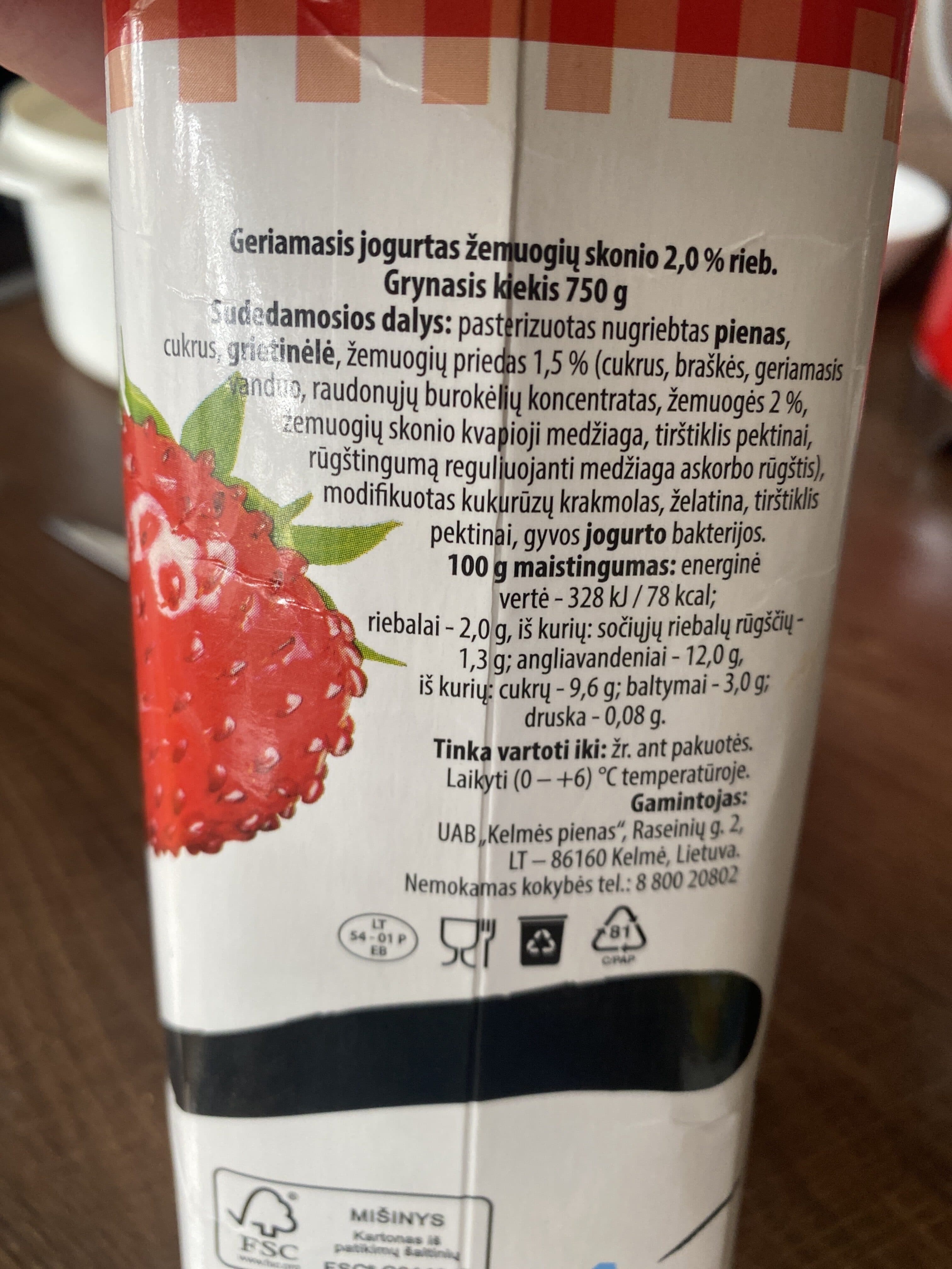 Vilkyškių pieninė Vilkyškių geriamasis jogurtas žemuogių skonio packshot