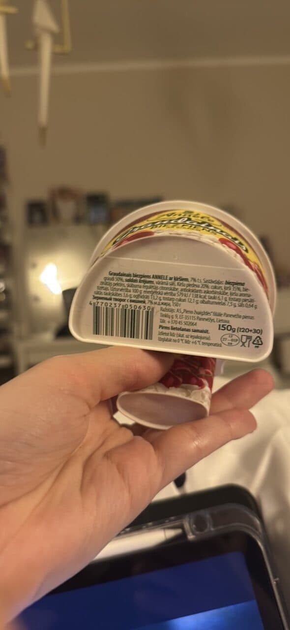 Annele Graudainais biezpiens ar ķiršiem packshot
