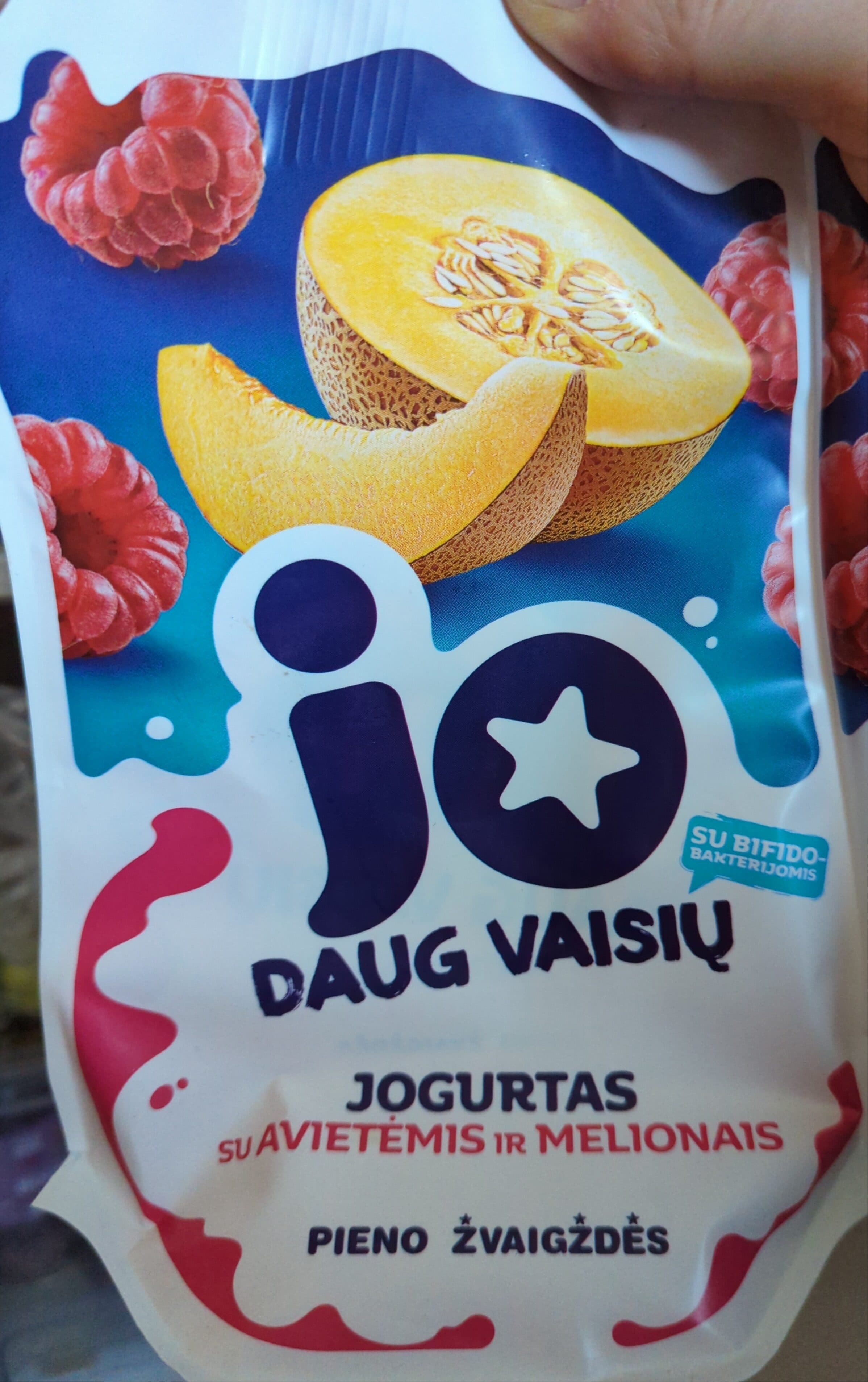 Pieno Žvaigždės Jo Daug Vaisių Jogurtas Su Avietėmis Ir Melionas packshot