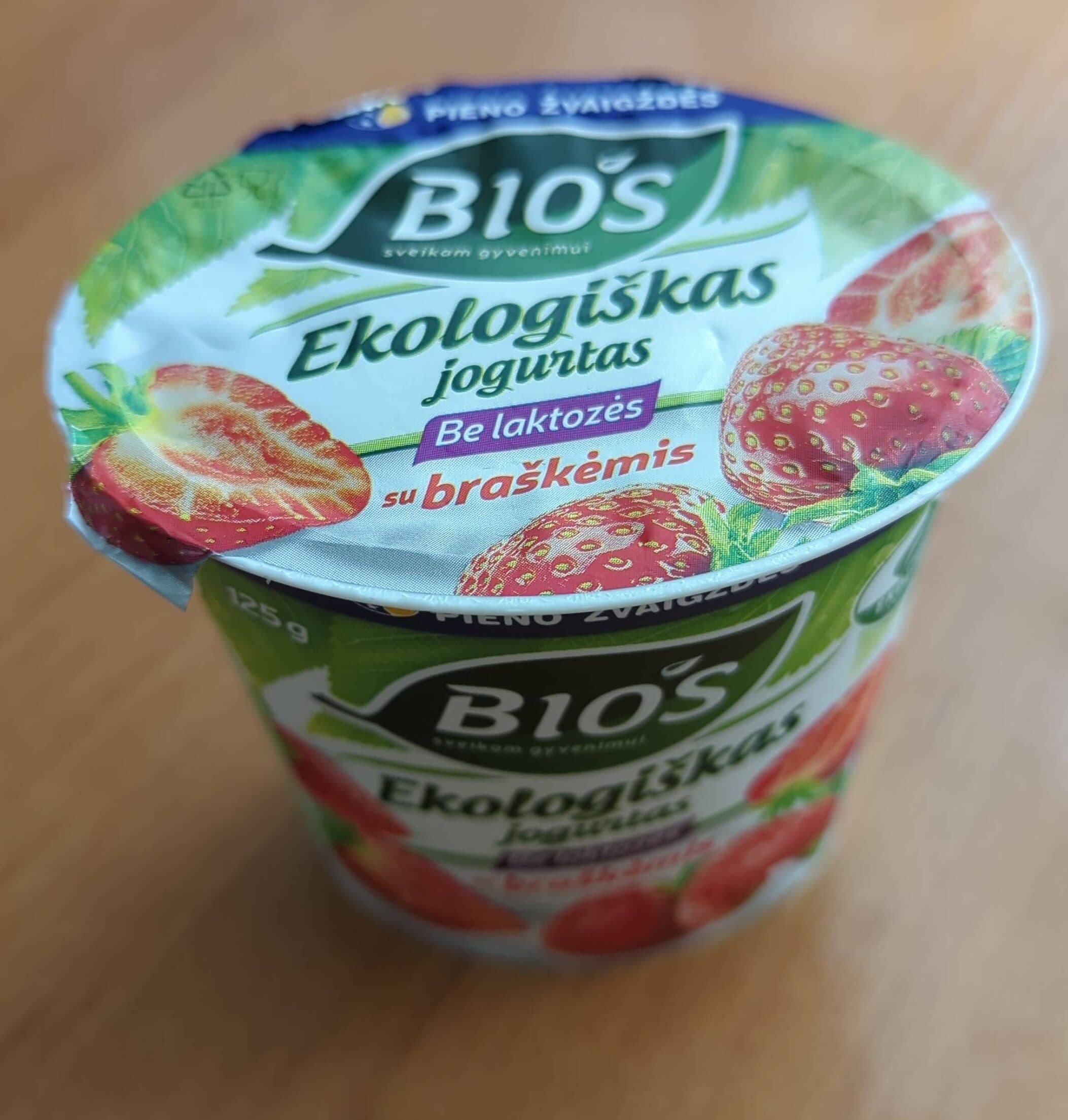 Ekologiškas jogurtas packshot