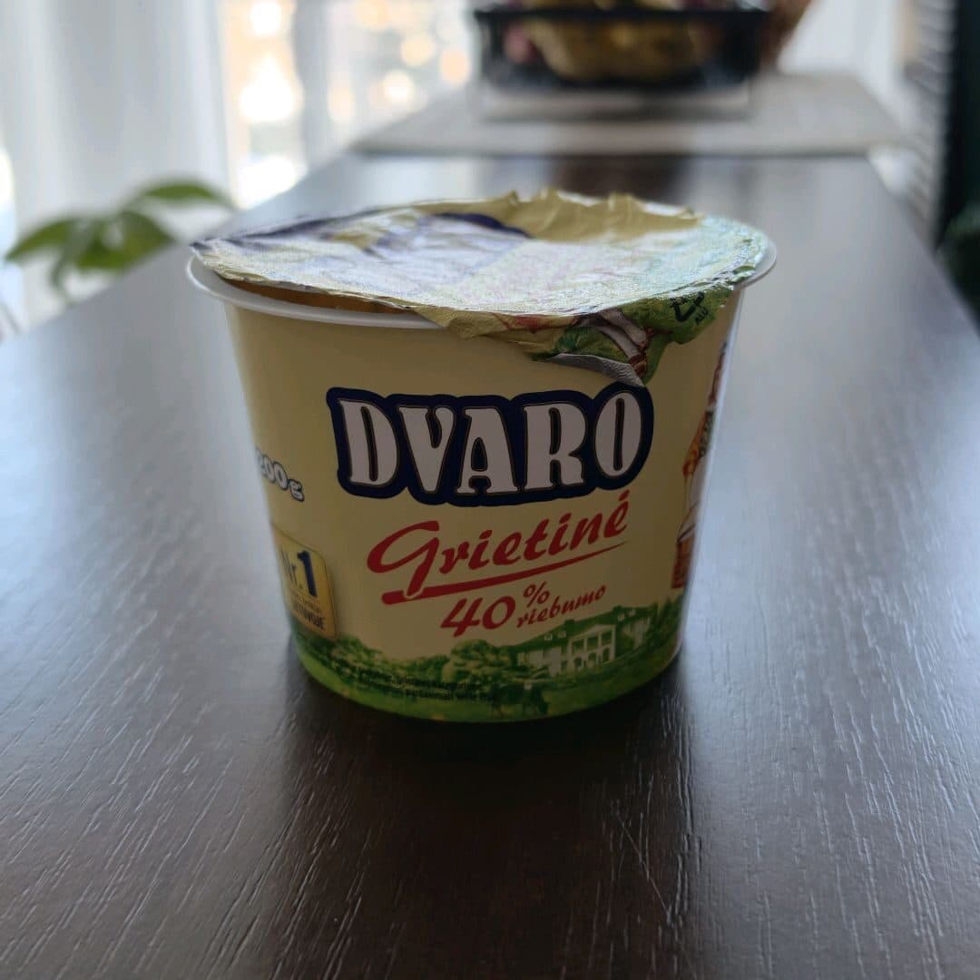 Dvaro Grietinė 40% packshot
