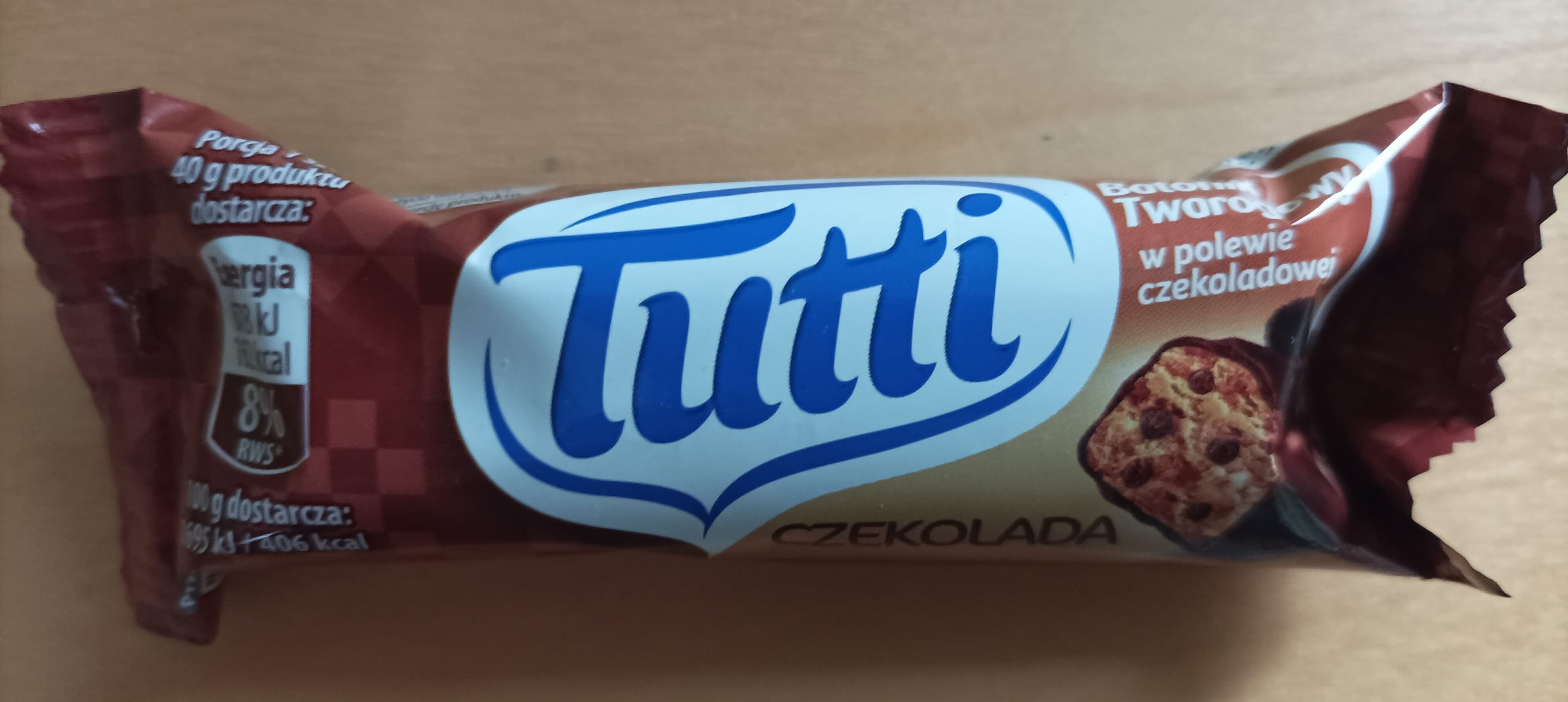Tutti Batonik twarogowy Tutti w polewie czekoladowej packshot