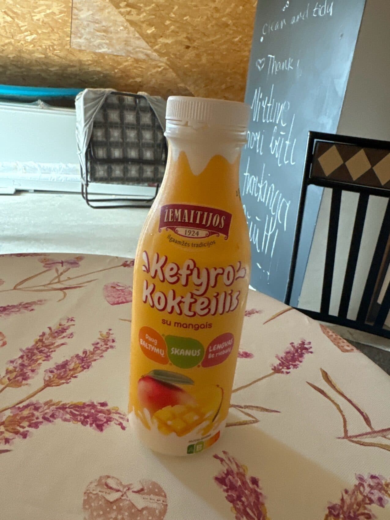 Zemaitijos Kefyro Kokteilis Su Mangais packshot