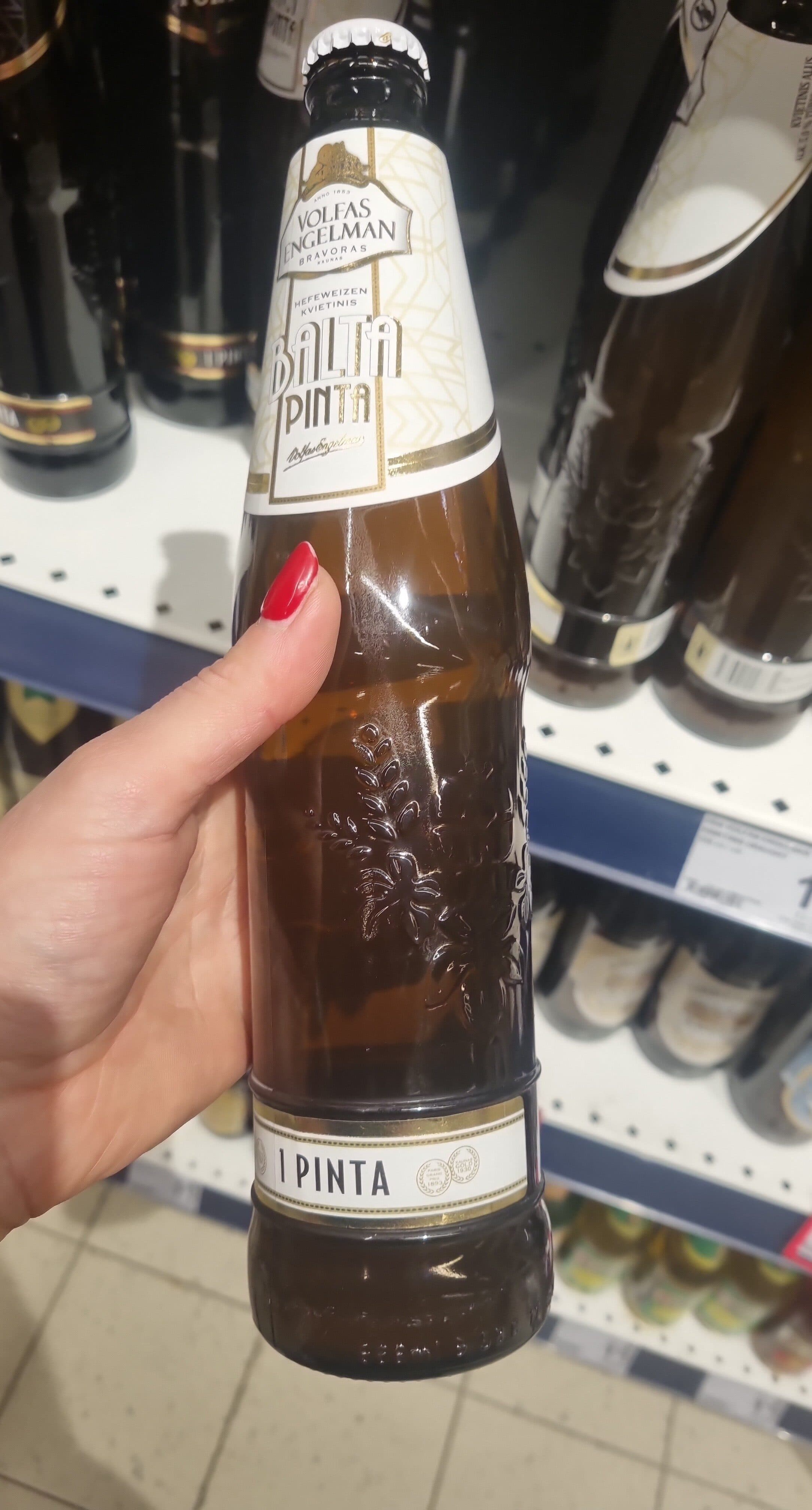volfas engelman balta pinta packshot