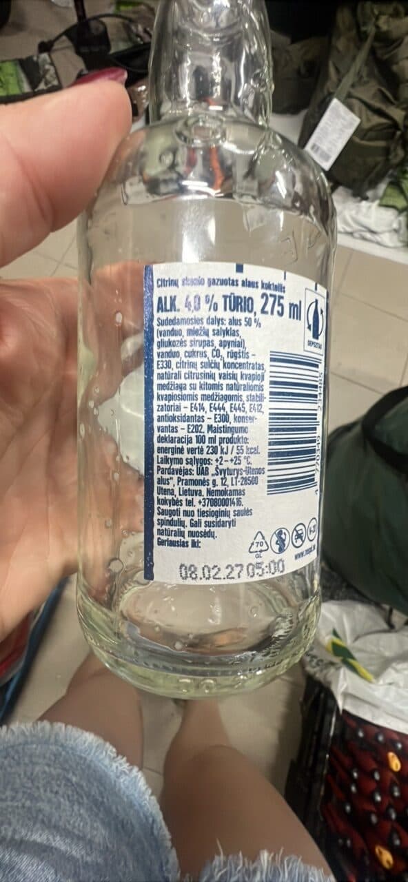 Seth & Riley's GARAGE HARD LEMON ALCOHOLIC DRINK packshot