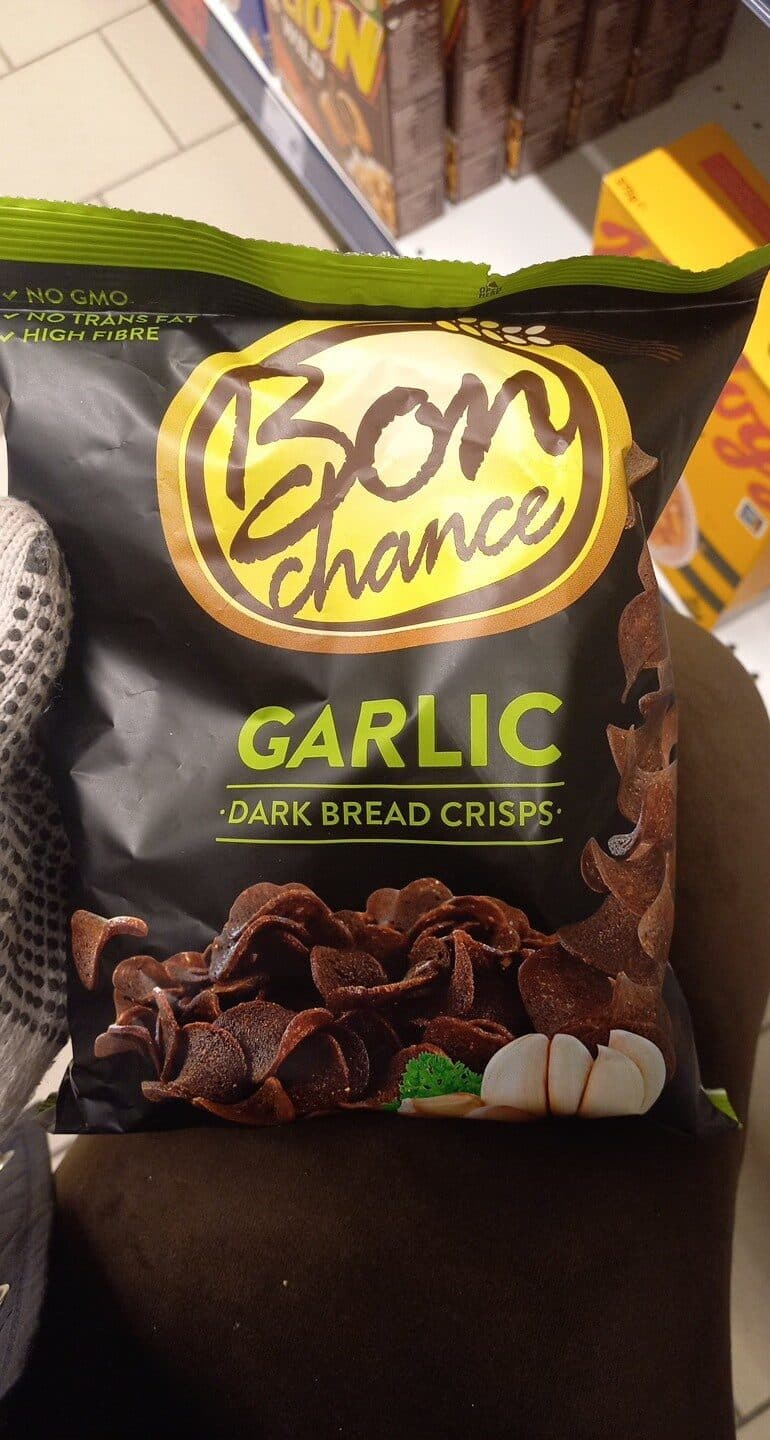 Bon Chance Garlic Dark Bread Crisps packshot