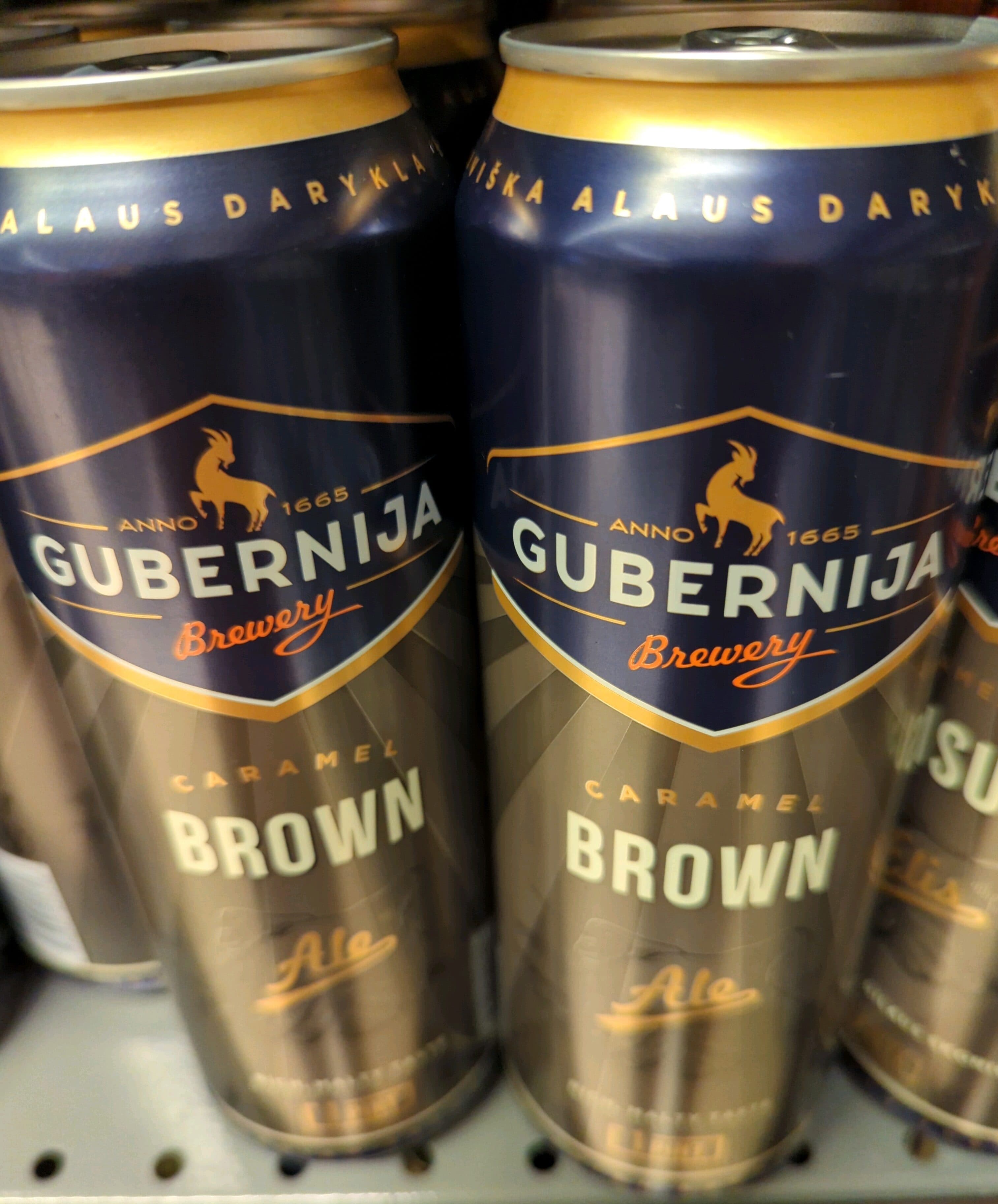 Gubernija Tamsusis packshot