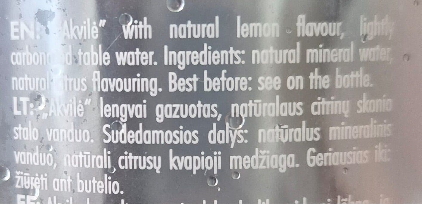 Akvilė ,,Akvilė" lengvai gazuotas, natūralus citrinų skonio stalo vanduo packshot