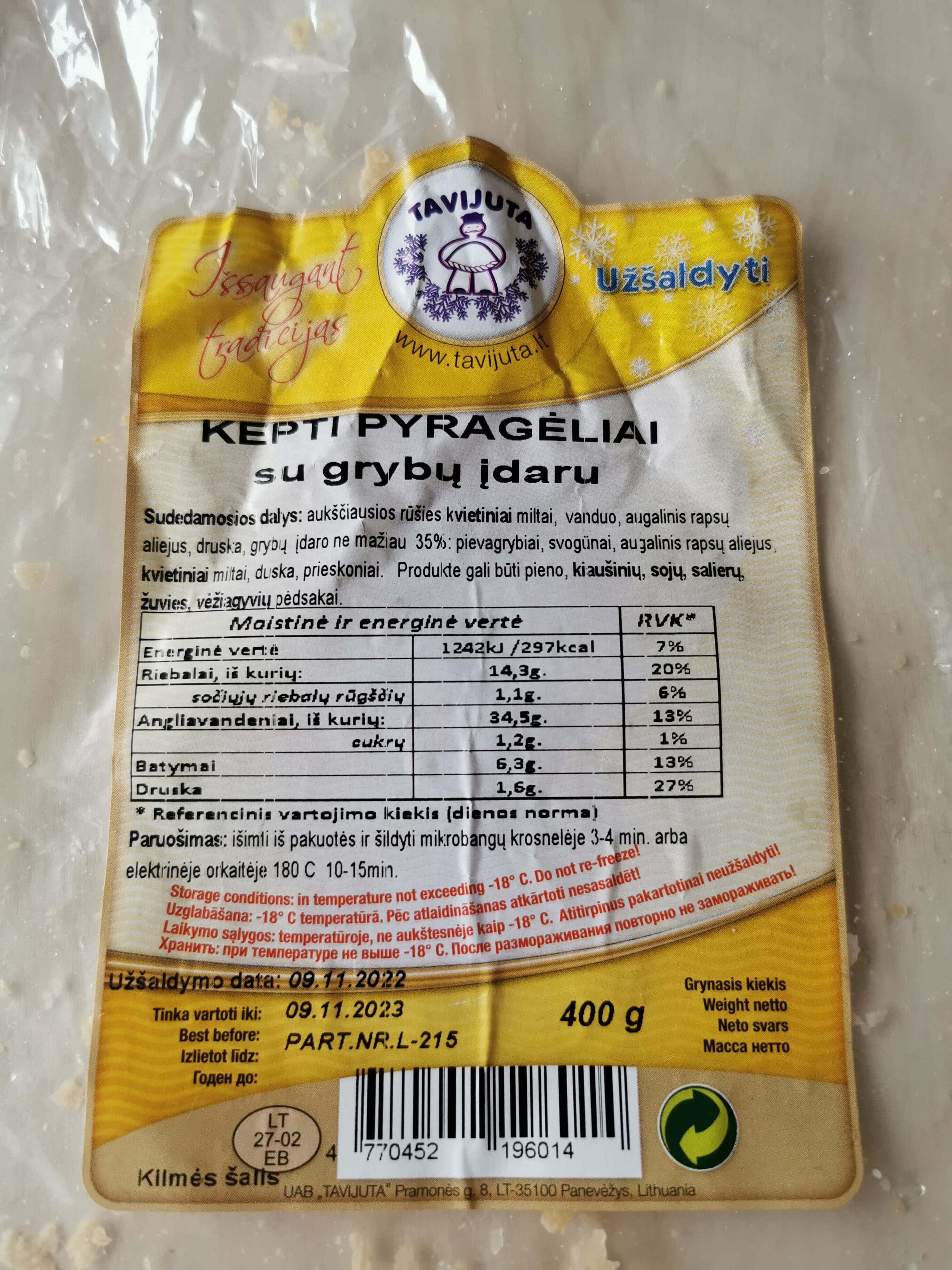 Tavijuta Kepti pyragėliai su grybų įdaru packshot