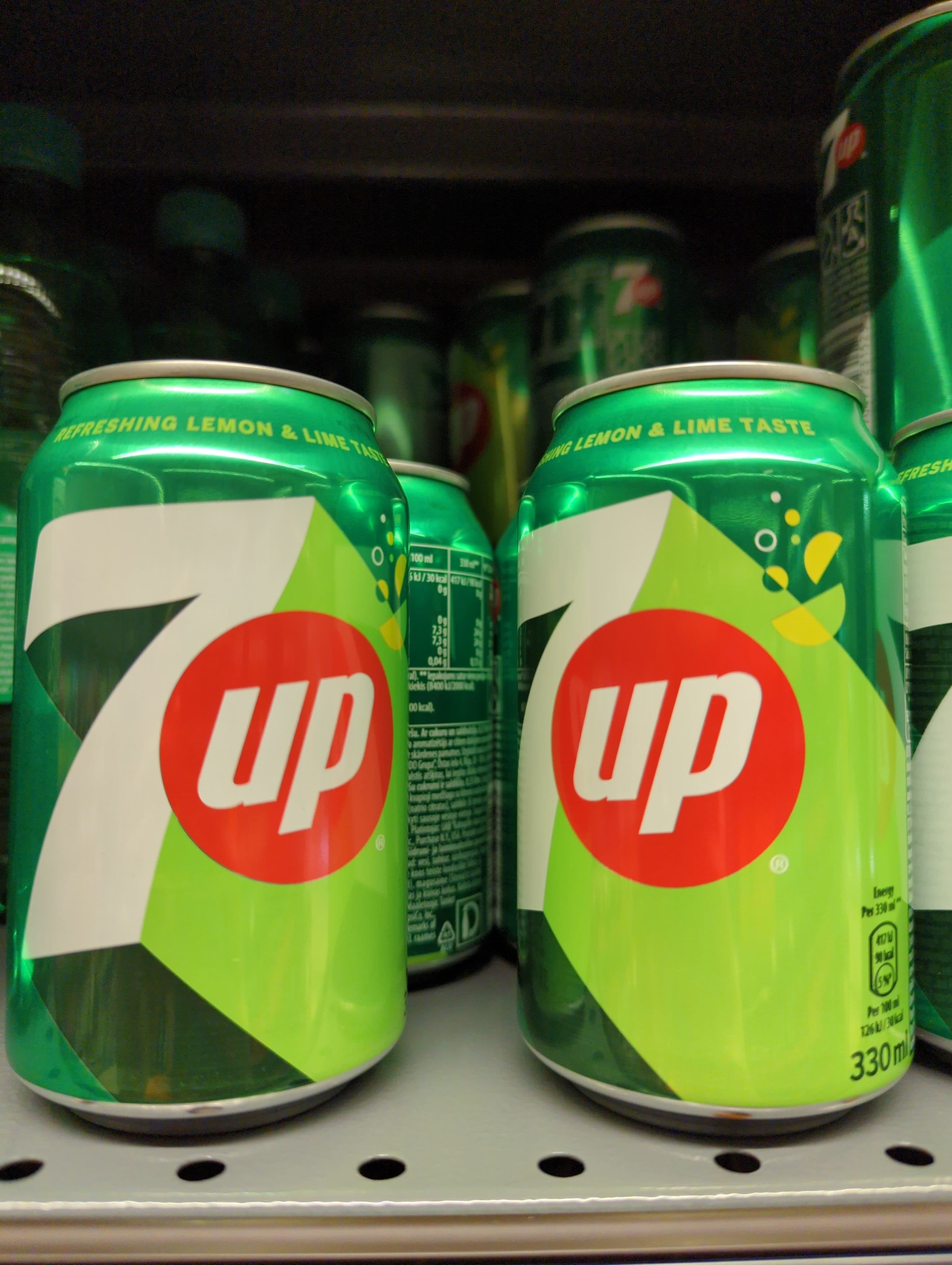 7up 7up packshot