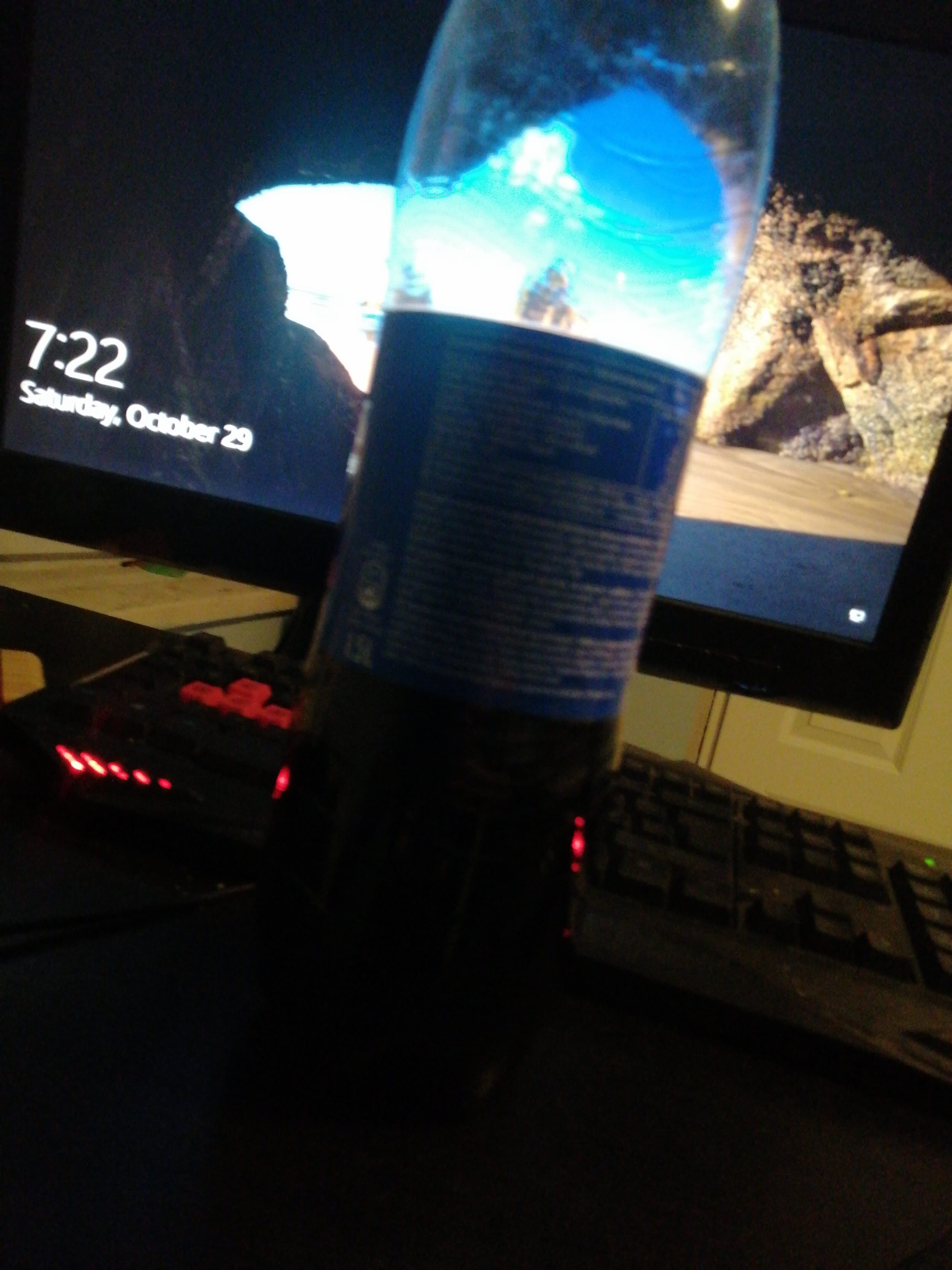 PepsiCo Inc. Carbonated aromatic drink with sugar and sweeteners packshot